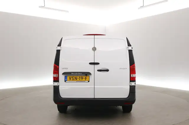 Mercedes-Benz Vito view 22
