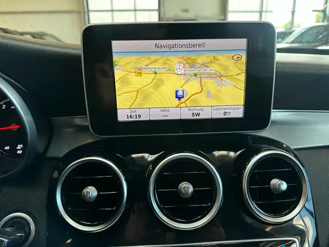 Mercedes-Benz C-Class view 15