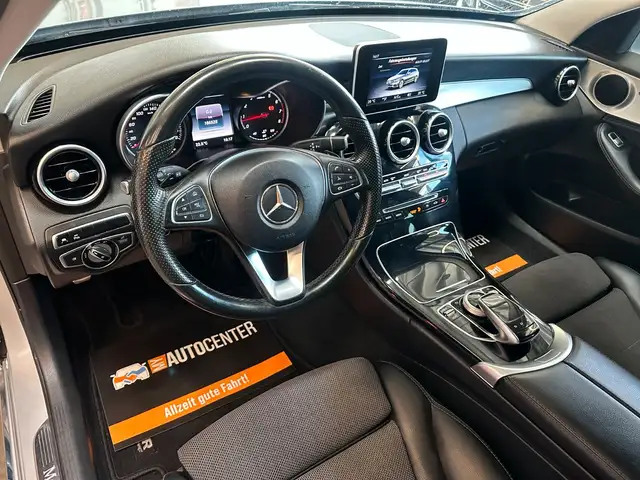 Mercedes-Benz C-Class view 10