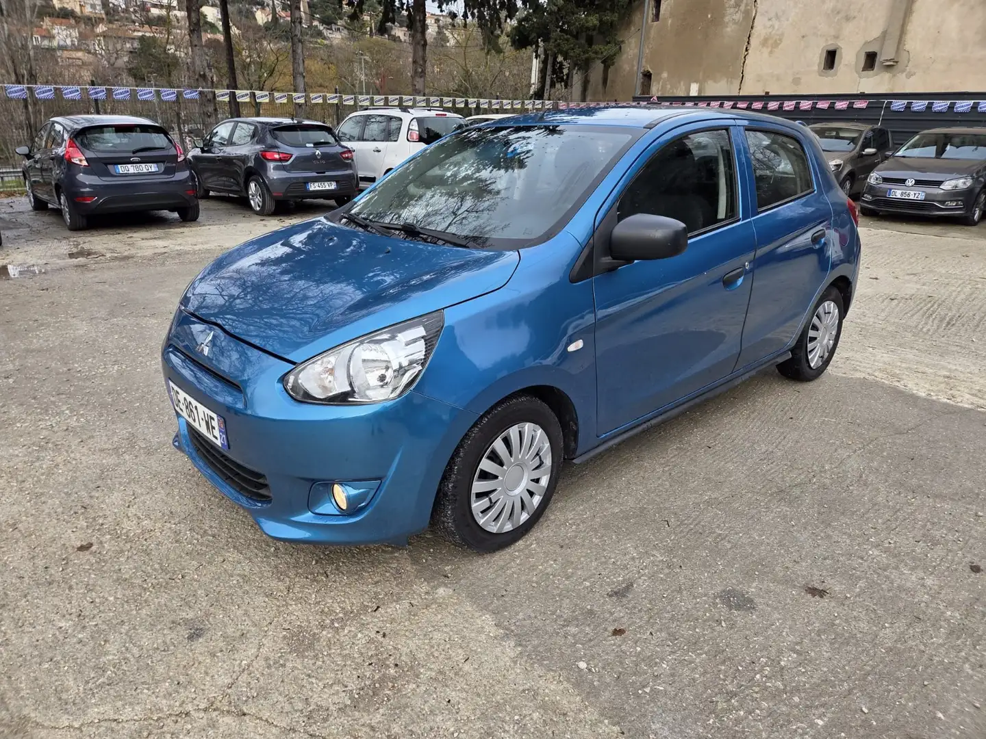 Mitsubishi Space Star Basis Blau - 2