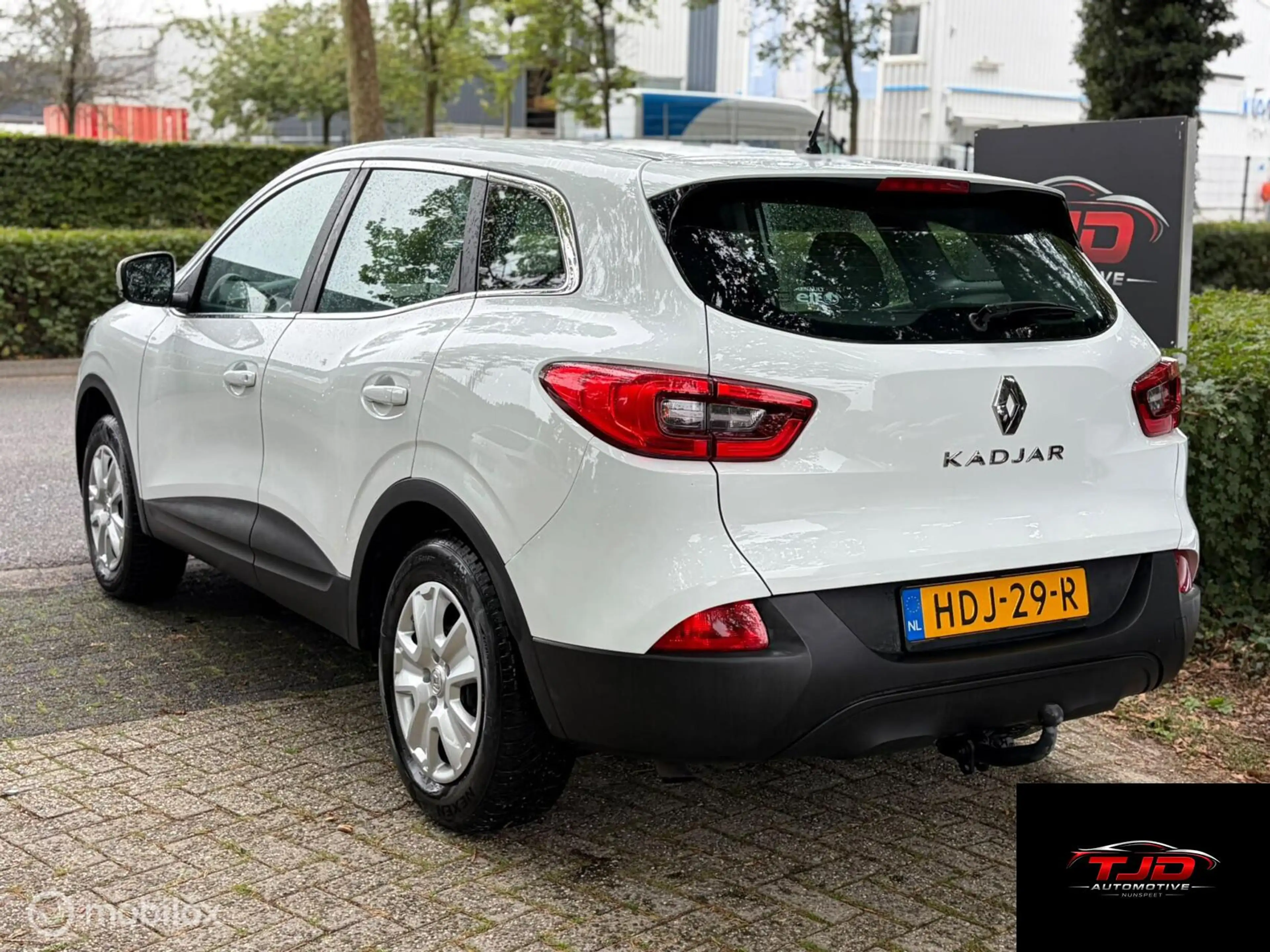 Renault Kadjar 1.2 TCe Zen-CRUISE-AC-TREKHAAK — photo 2