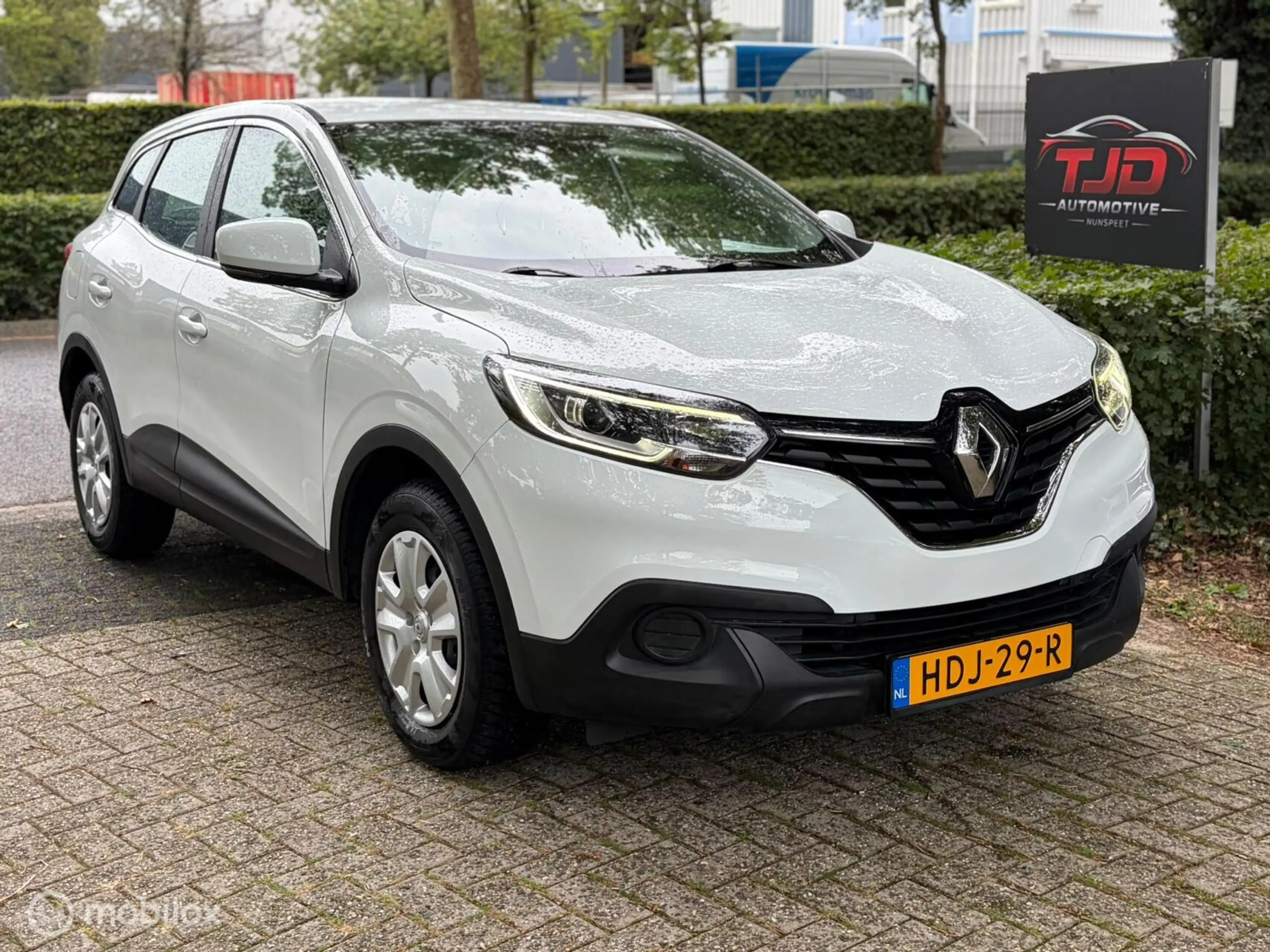 Renault Kadjar 1.2 TCe Zen-CRUISE-AC-TREKHAAK — photo 3