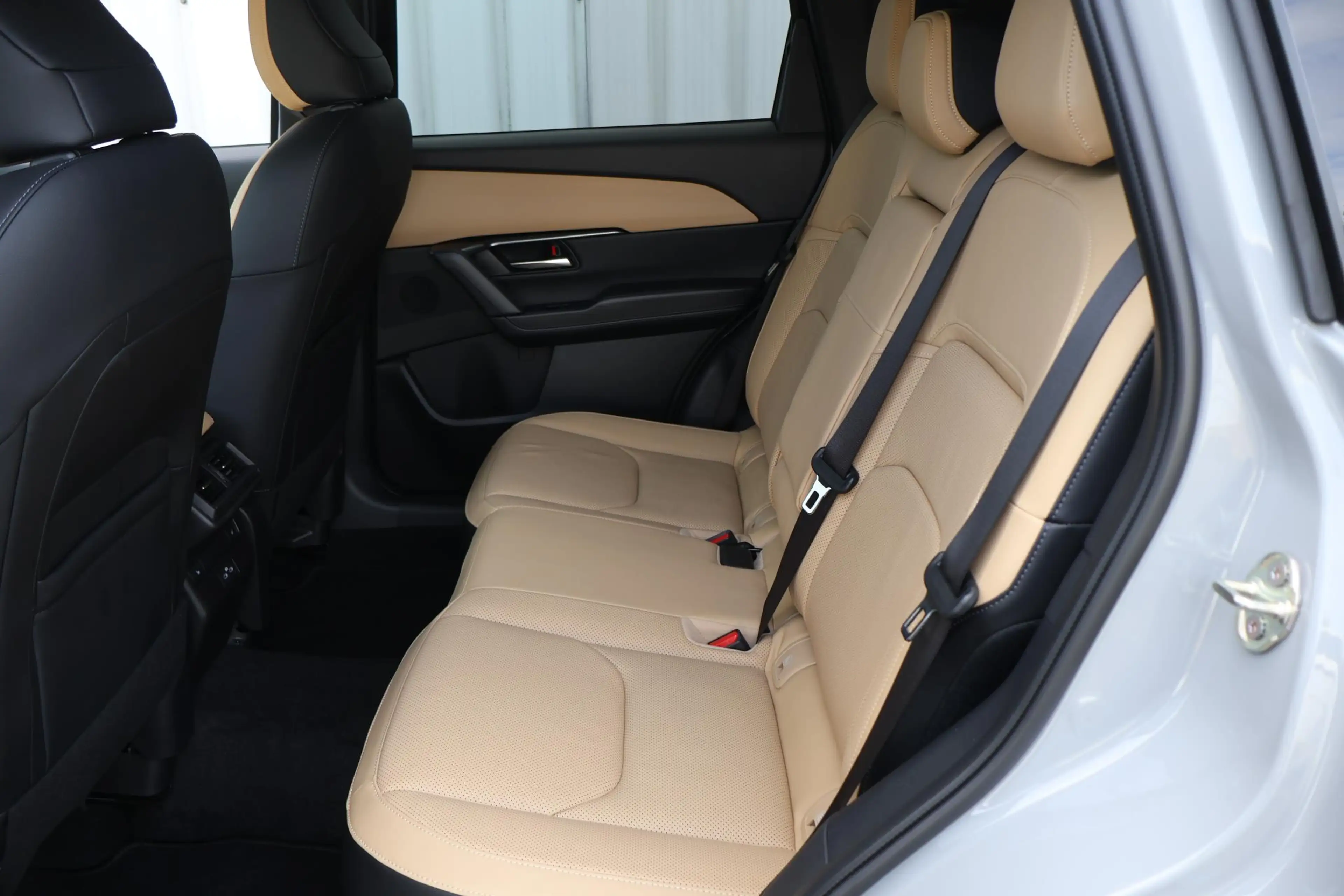 Mazda CX-5 2.5 E-SKYACTIV G 141 M HYBRID Homura — photo 12