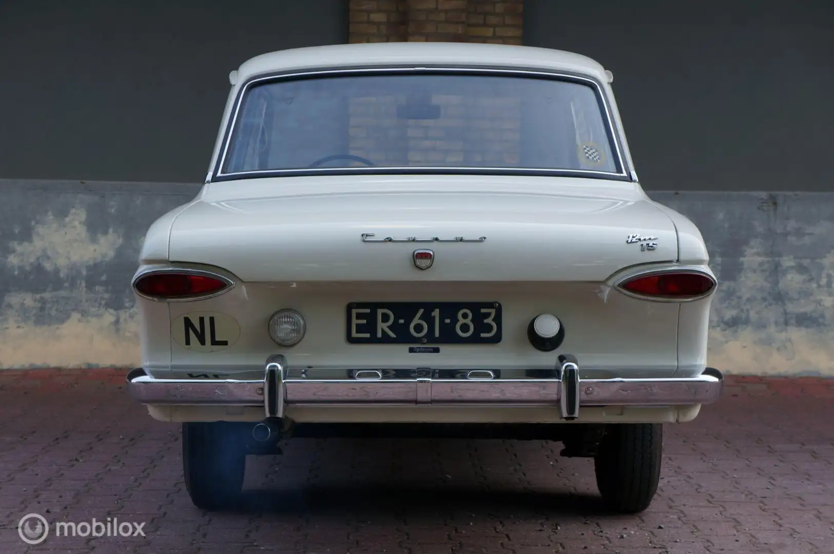 Ford Taunus P4 1.5 12M TS uit 1965 2de belasting vrij! Beige - 2