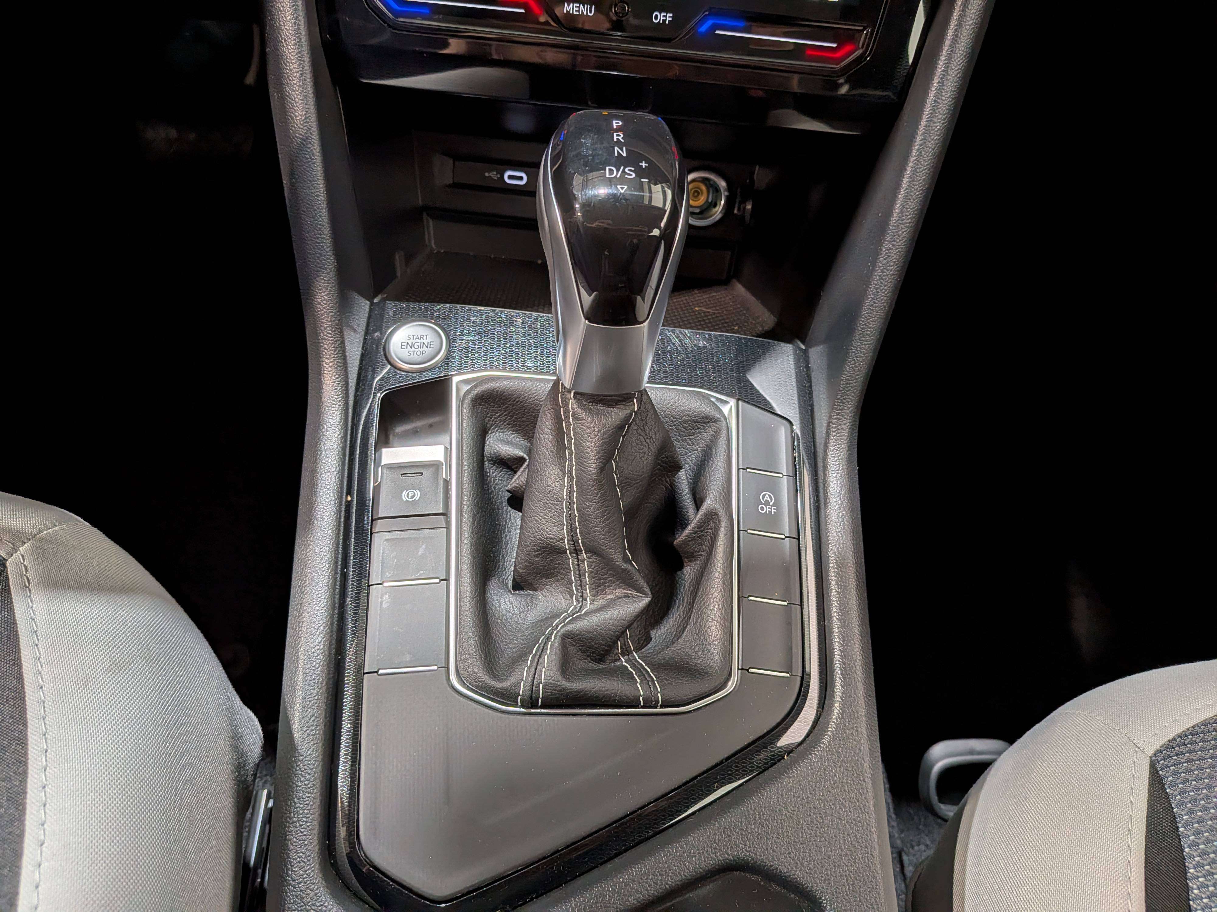 Volkswagen Taos 2025