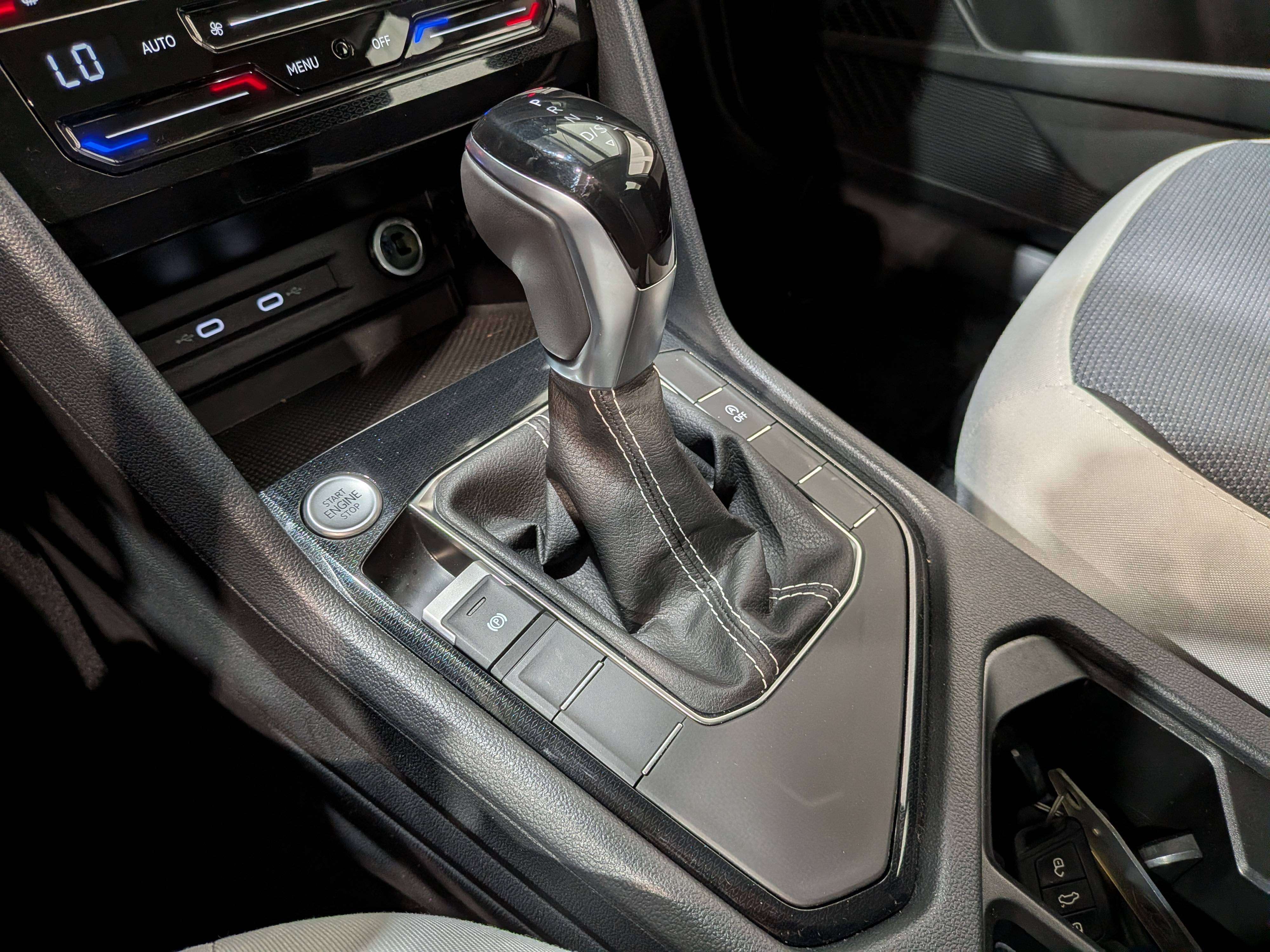 Volkswagen Taos 2025