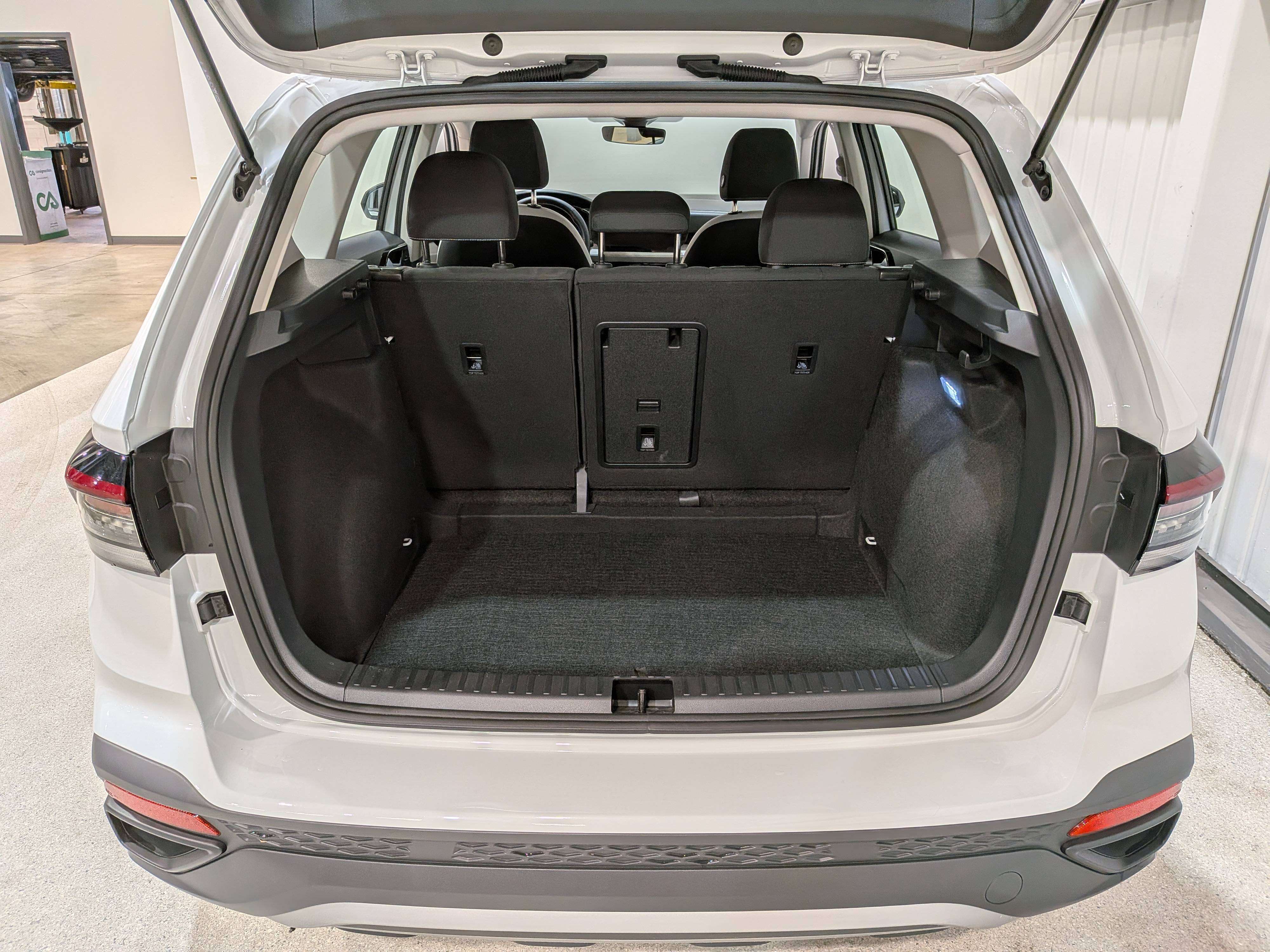 Volkswagen Taos 2025