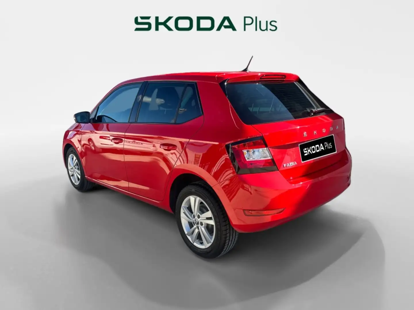 Skoda Fabia AMBITION PLUS 2020 1,0 MPI 44 KW (60 CV) MANUAL 5 Rojo - 2