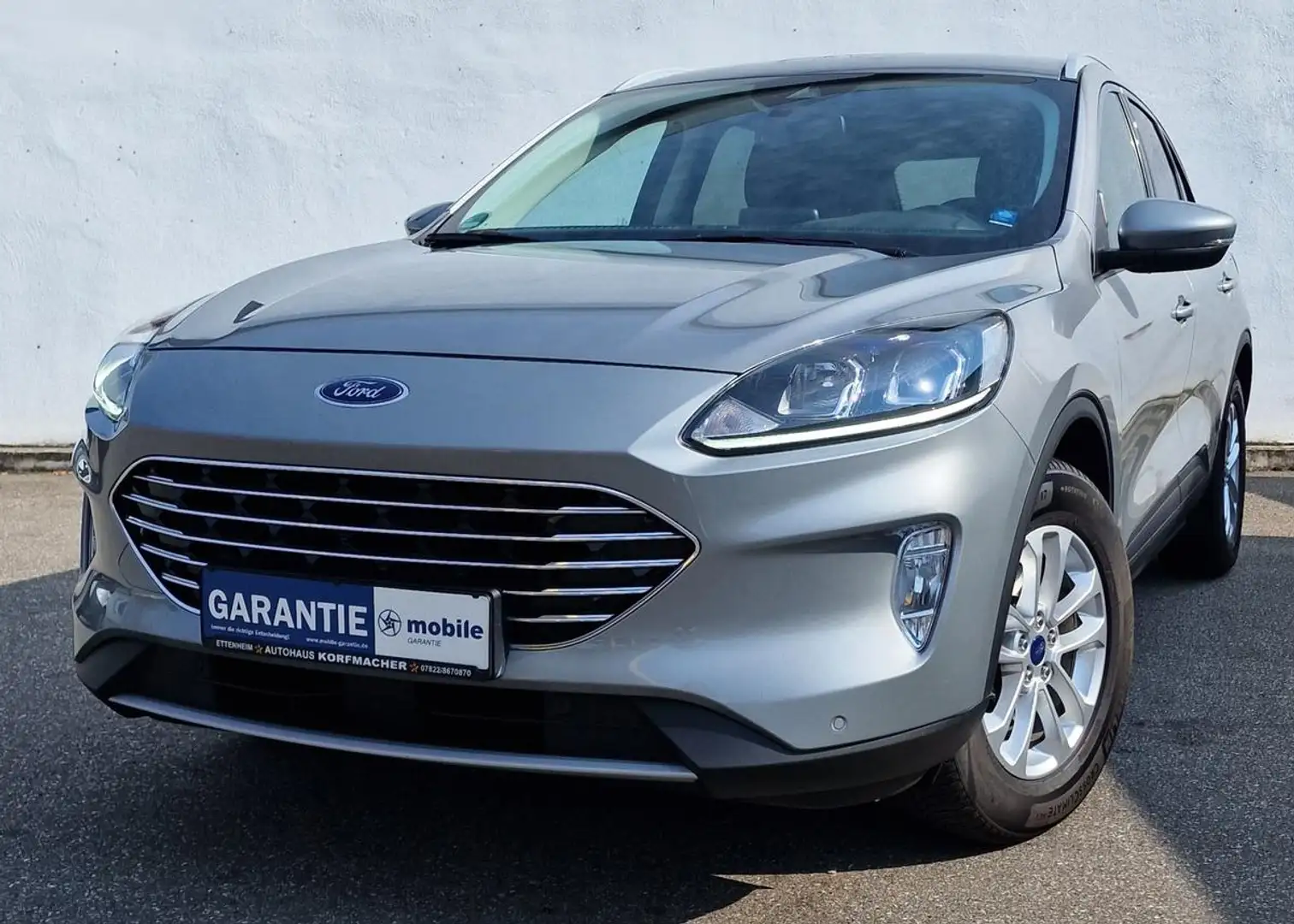 Ford Kuga 1.5 EcoBoost Titanium EURO 6d NAVI SITZHZG AHK Silber - 1
