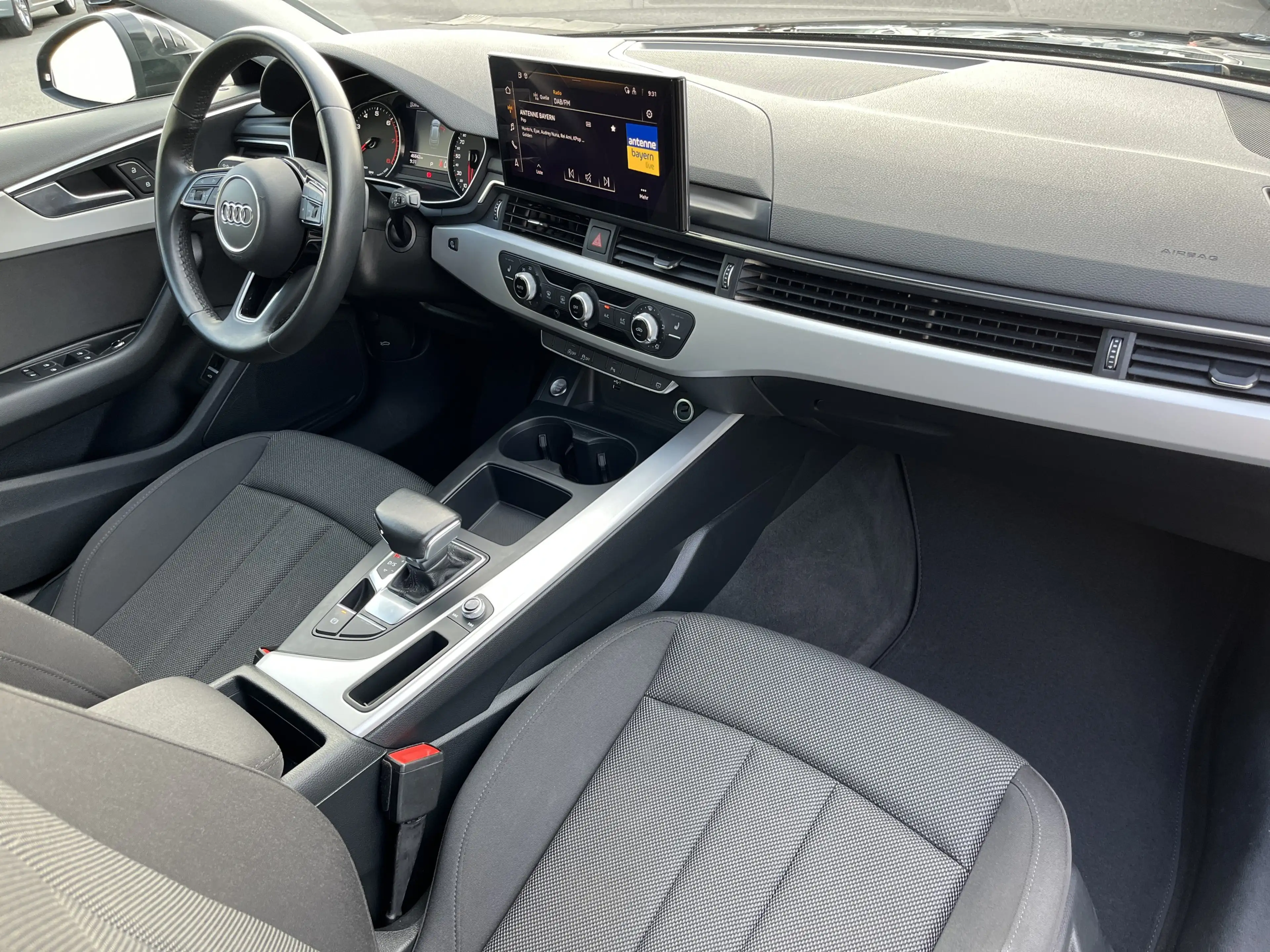 Audi A4 Avant 35 2.0 TFSI S tronic 125€ m.20% Anz. Navi — photo 14