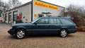 Mercedes-Benz E 220 E220 S124 Kombi Automatik TÜV NEU !! Grün - thumbnail 1