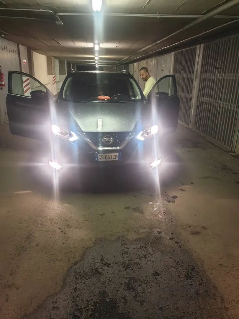 Nissan Qashqai+2 n connecta Gris - 2