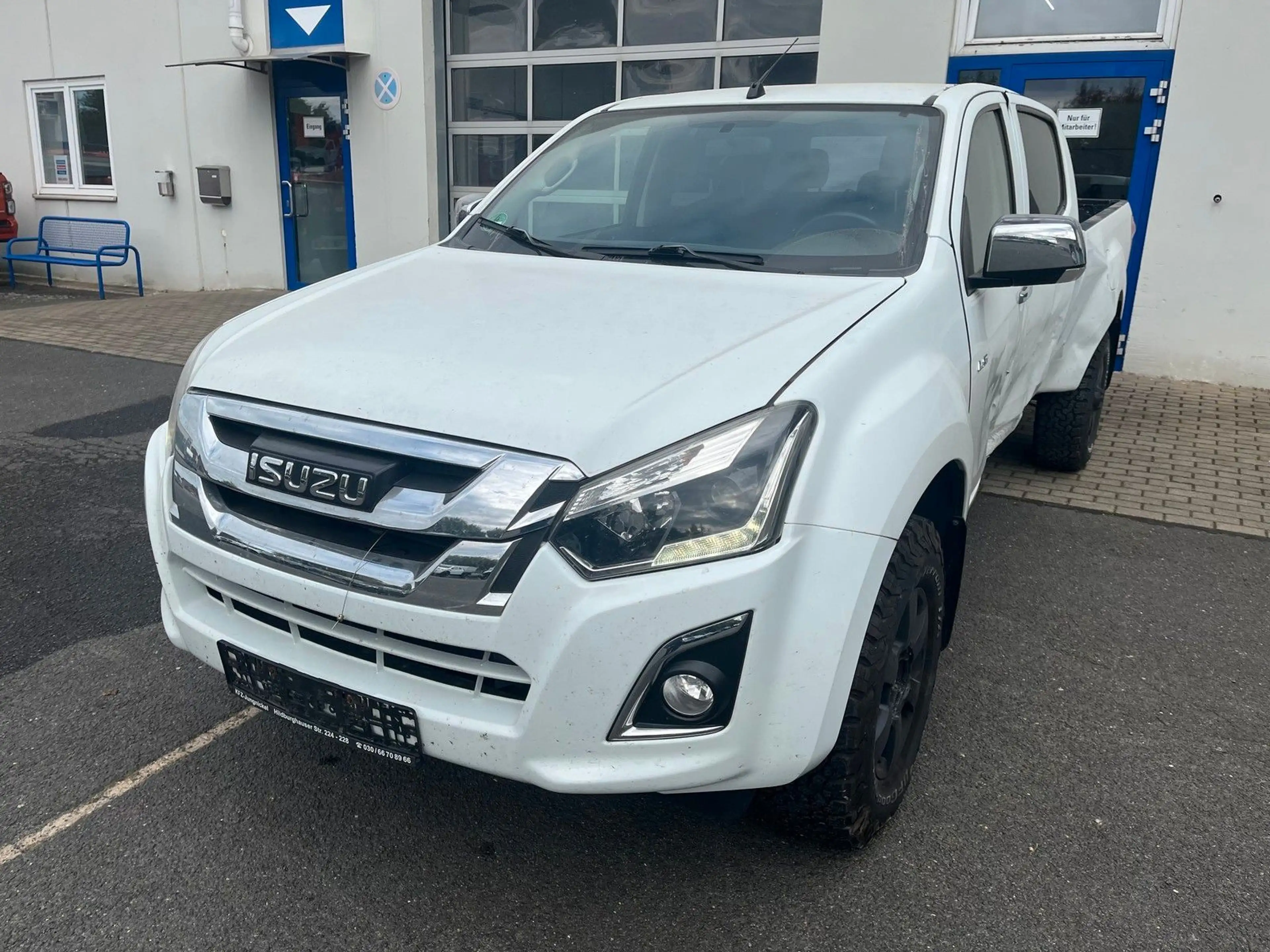 Isuzu D-Max BIG-MAX L1 Double Cab Custom AT — photo 13