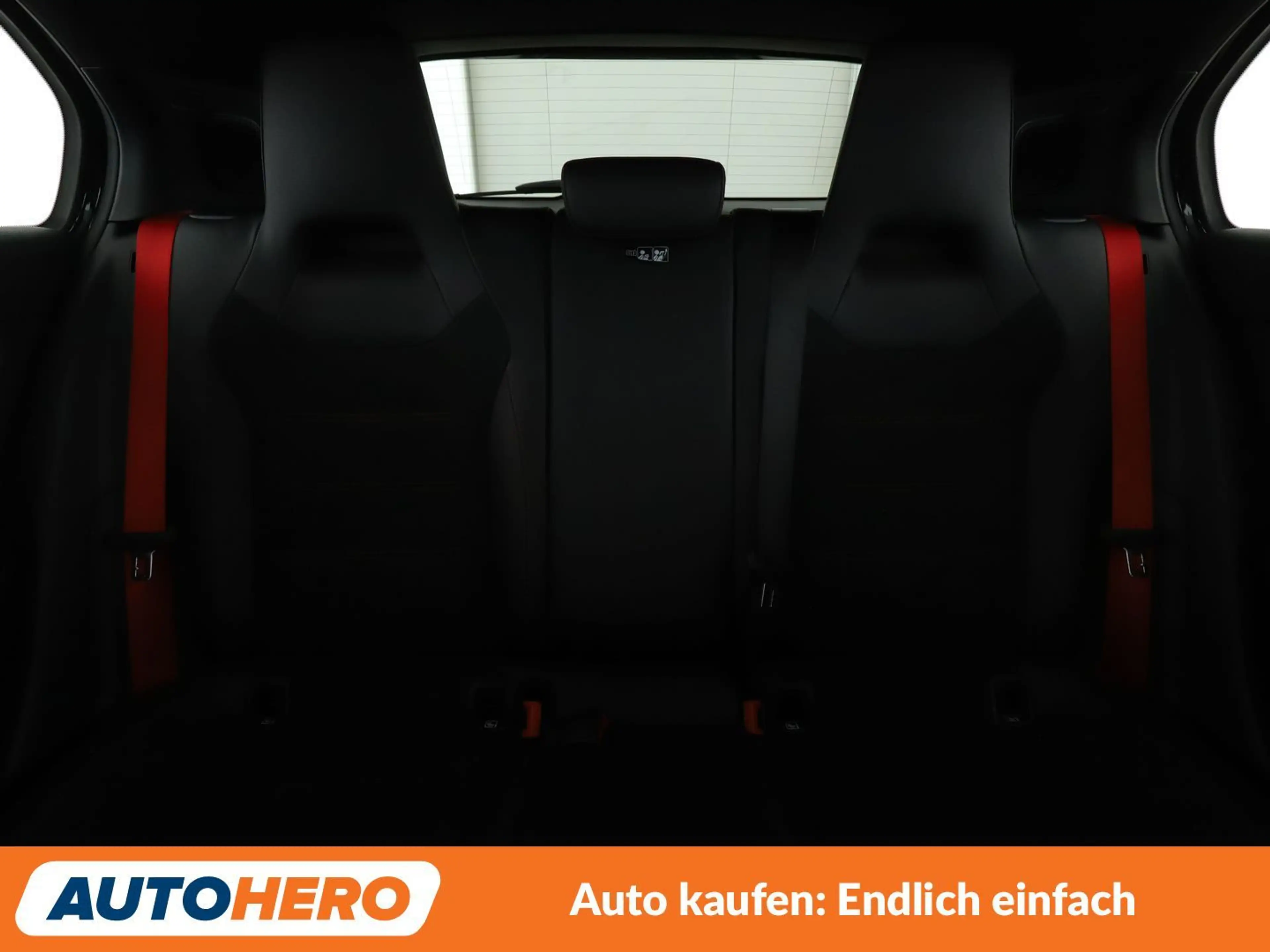 Mercedes-Benz A 35 AMG A 35 AMG 4Matic Aut.*NAVI*LED*ACC*CAM*PDC*SHZ* — photo 15