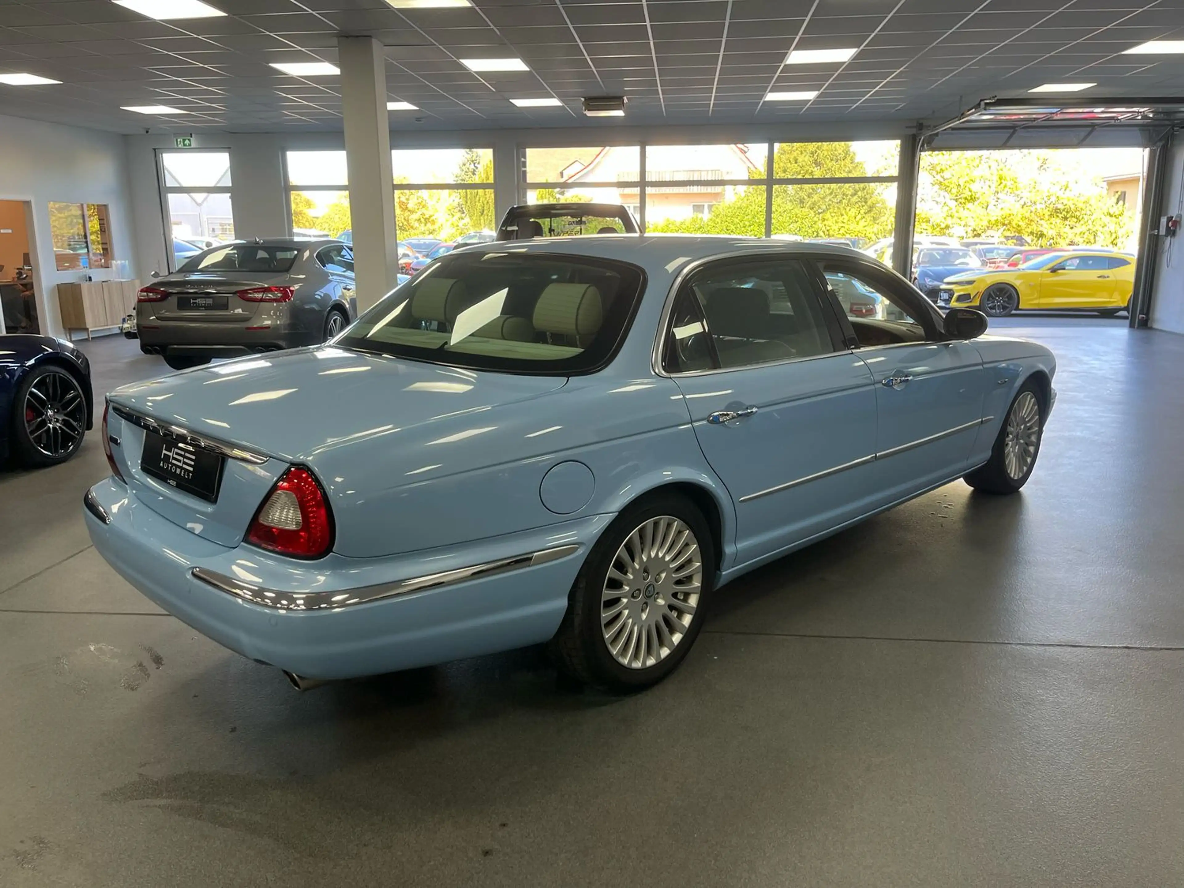 Jaguar XJ 4.2l Long Version/Einzelstück/Sonderlackierung — photo 9