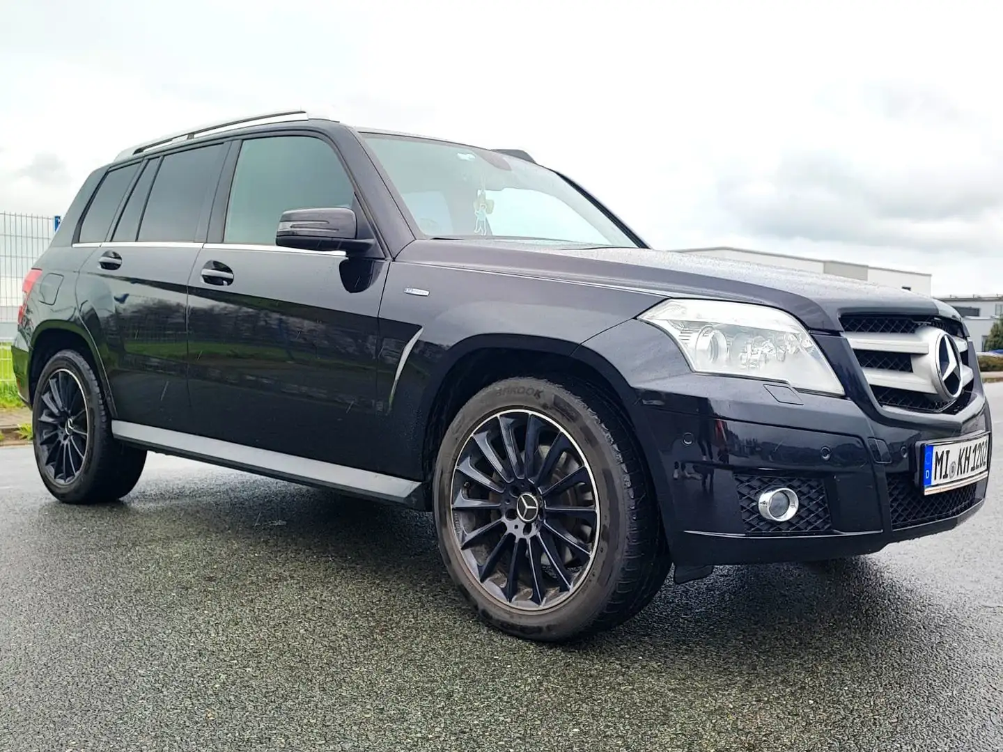 Mercedes-Benz GLK 220 GLK 220 CDI DPF 4Matic BlueEFFICIENCY 7G-TRONIC Schwarz - 2