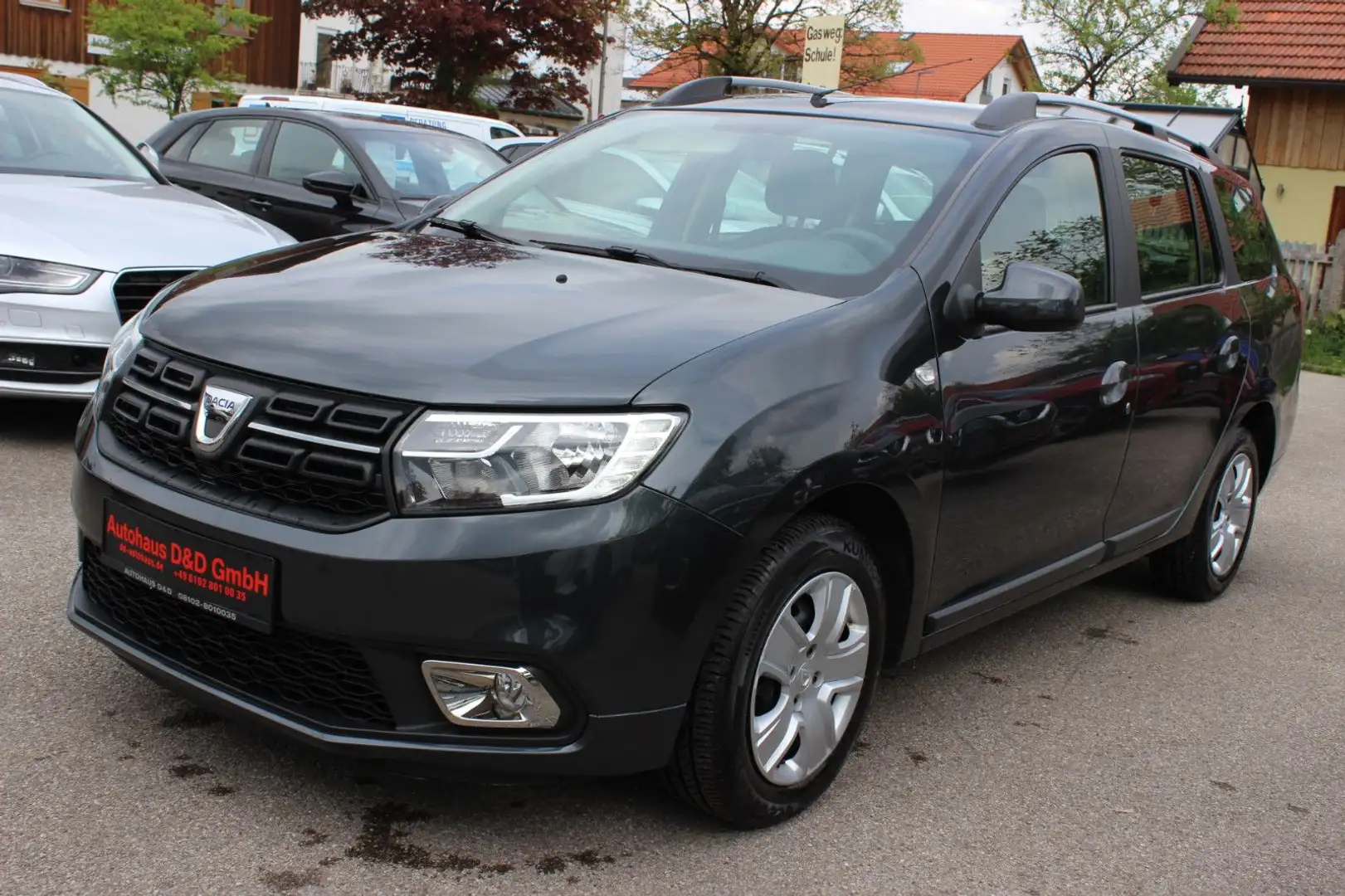 Dacia Logan MCV II Kombi Comfort Grau - 1