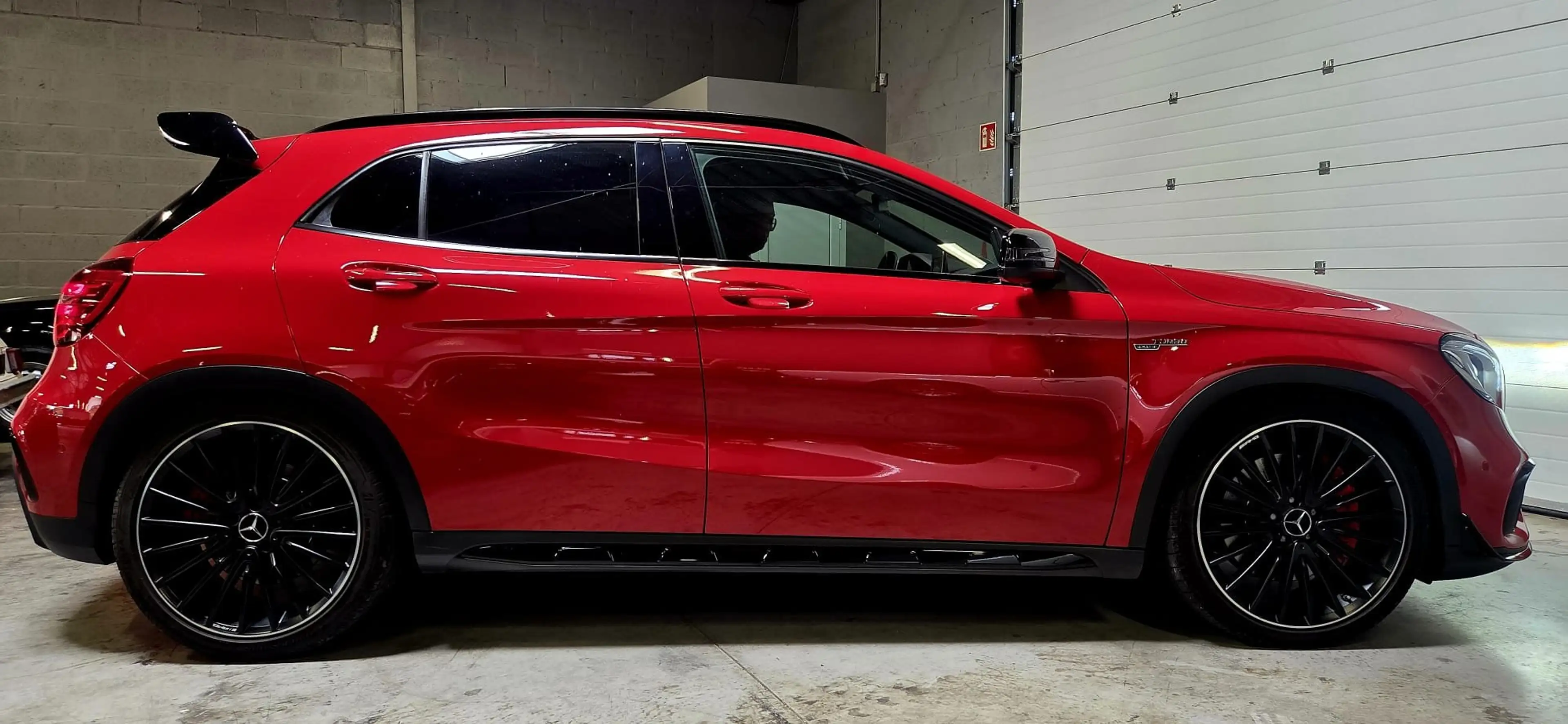Mercedes-Benz GLA 45 AMG GLA 45 Mercedes-AMG Speedshift DCT AMG 4-Matic — photo 7