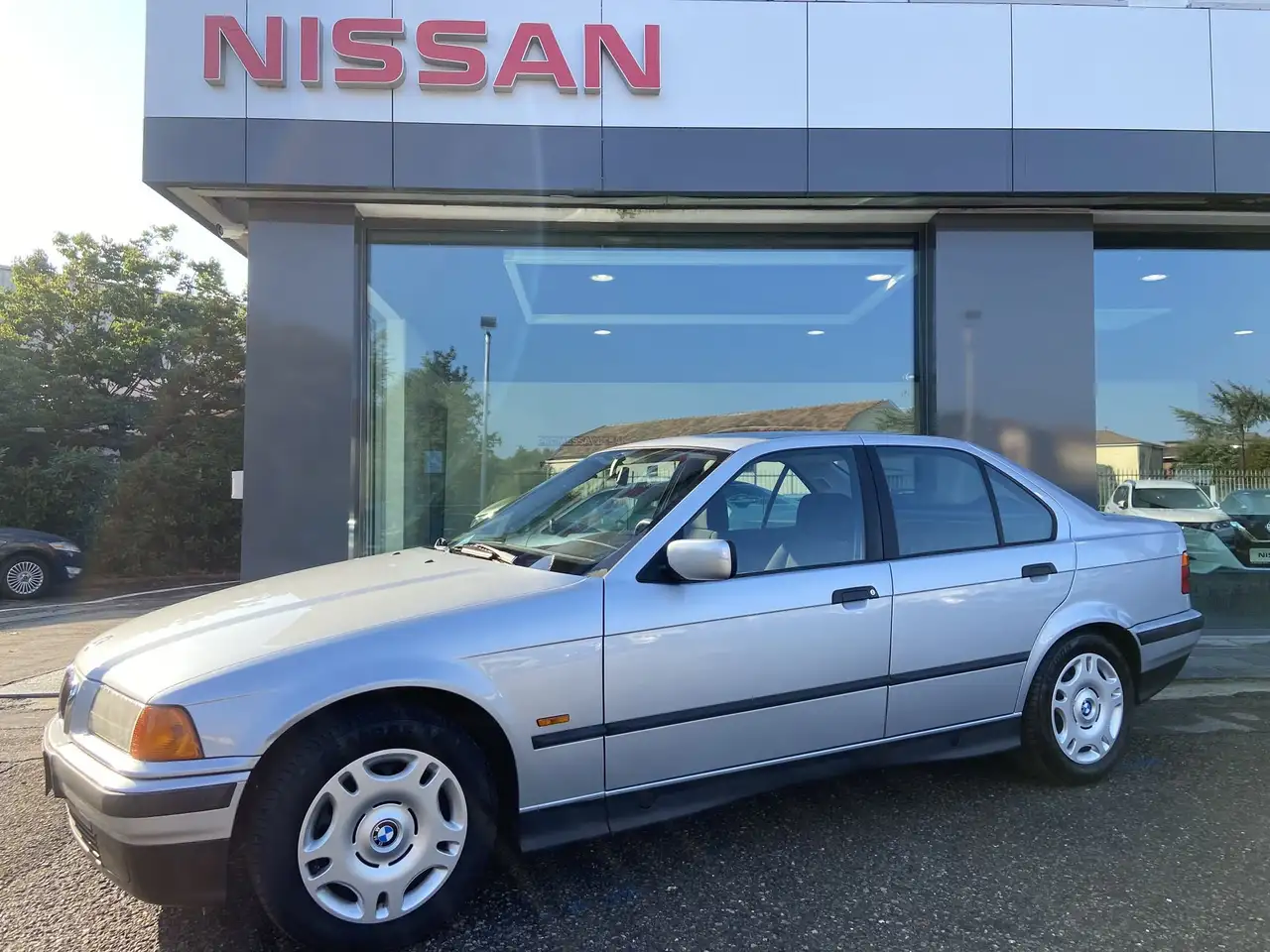BMW 318 1.8 115CV 4P, foto 1