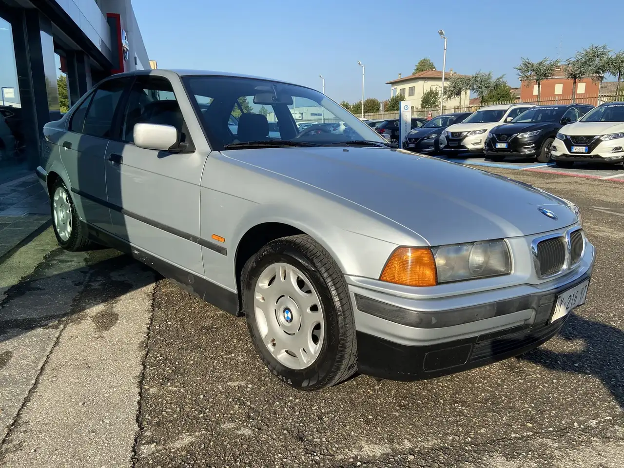 BMW 318 1.8 115CV 4P, foto 2