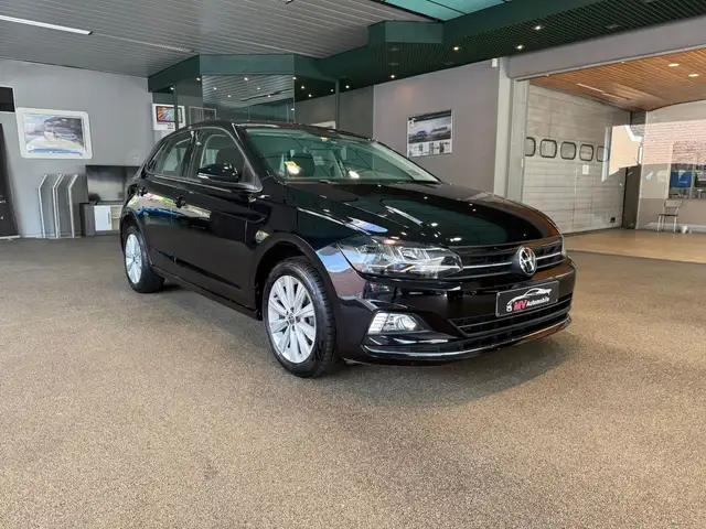 Volkswagen Polo view 3