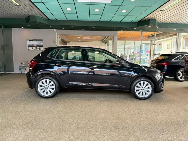 Volkswagen Polo view 7