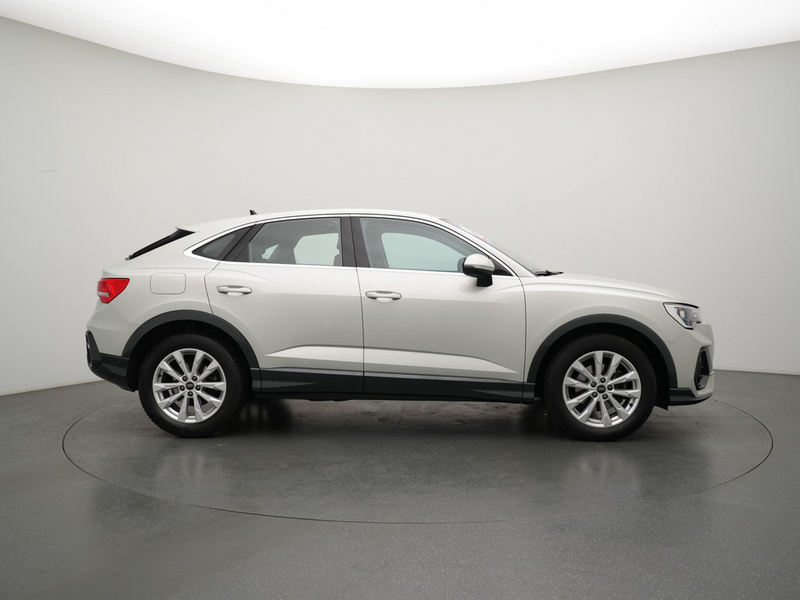 Audi Q3 Sportback VIRT ACC NAVI ACC LED PDC — photo 3