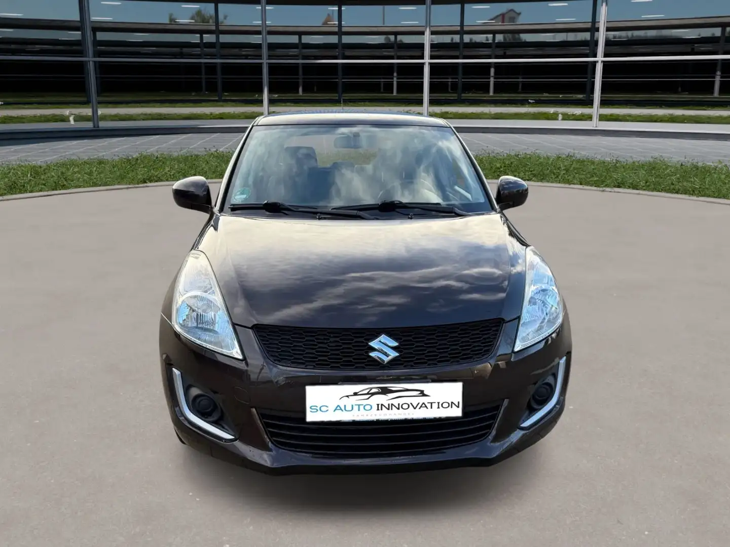 Suzuki Swift Club 4x4 1.2+Klima+8-fach+Sitzh.+Allrad+ Braun - 2