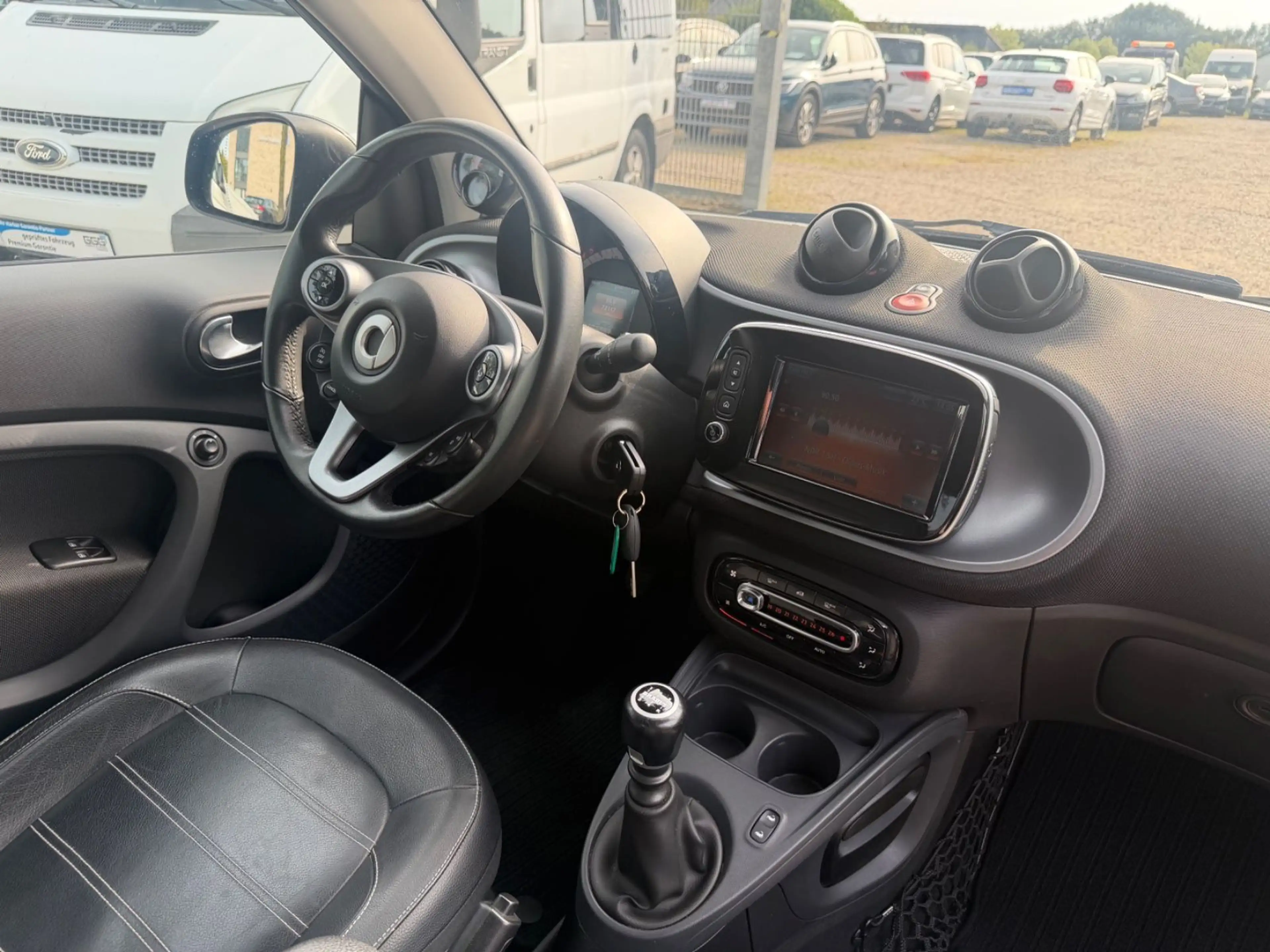 smart forTwo cabrio Prime Kamera Leder Klimaauto Temp — photo 12
