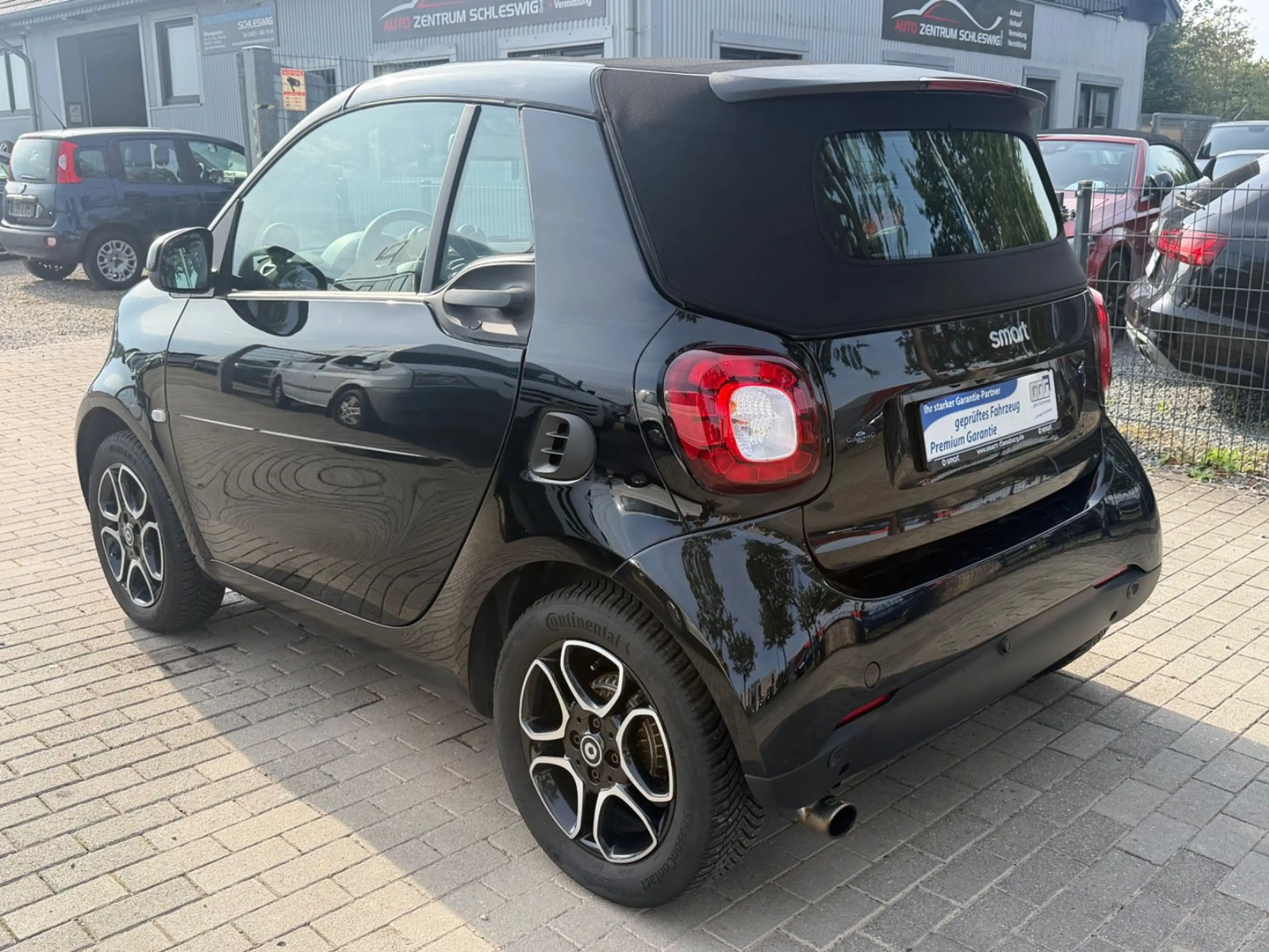 smart forTwo cabrio Prime Kamera Leder Klimaauto Temp — photo 7