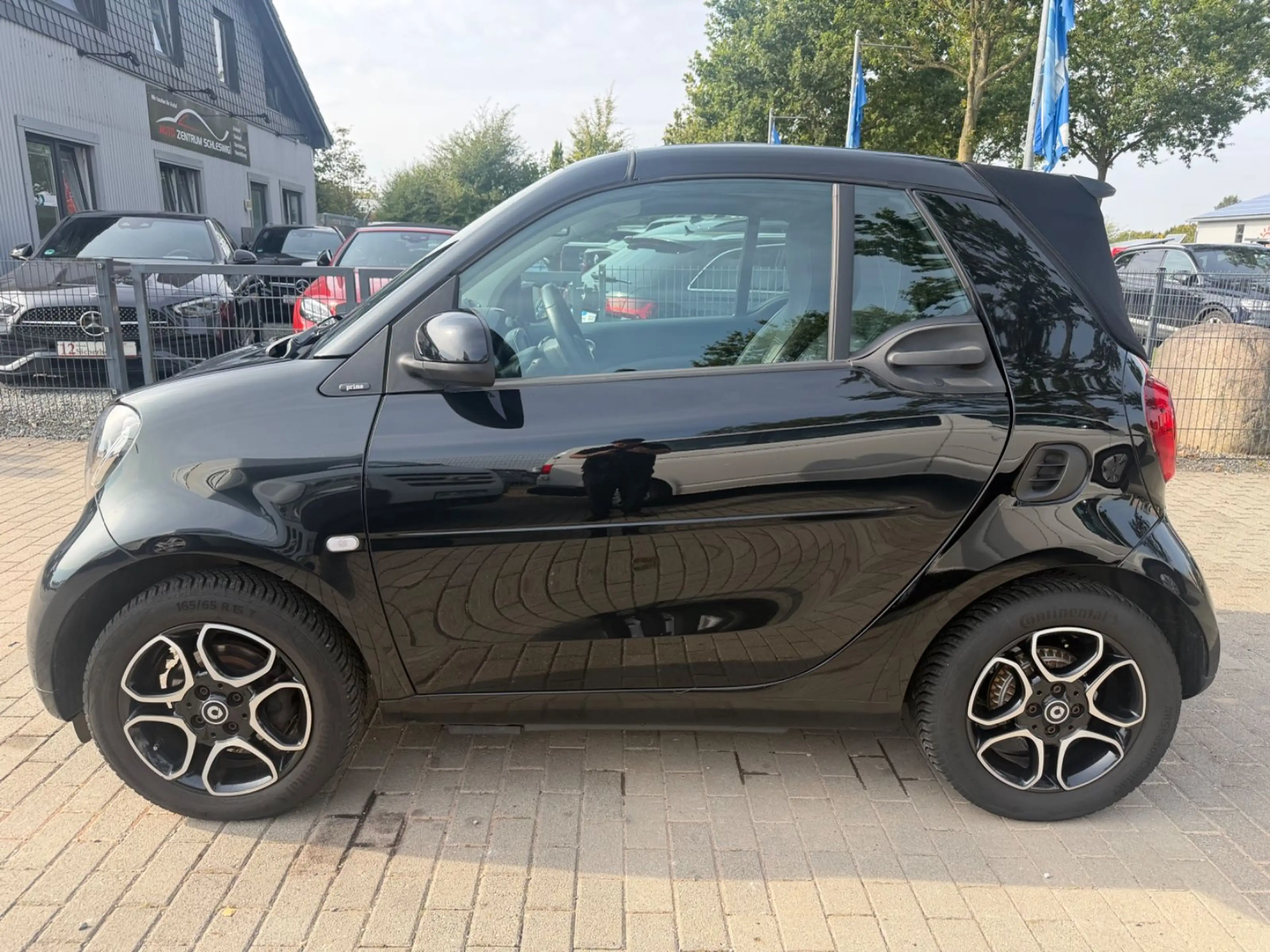 smart forTwo cabrio Prime Kamera Leder Klimaauto Temp — photo 8
