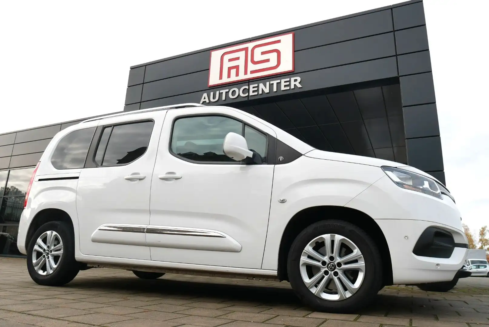 Toyota Proace City Verso L1 Team Deu Pano Navi CAM AHK Weiß - 1