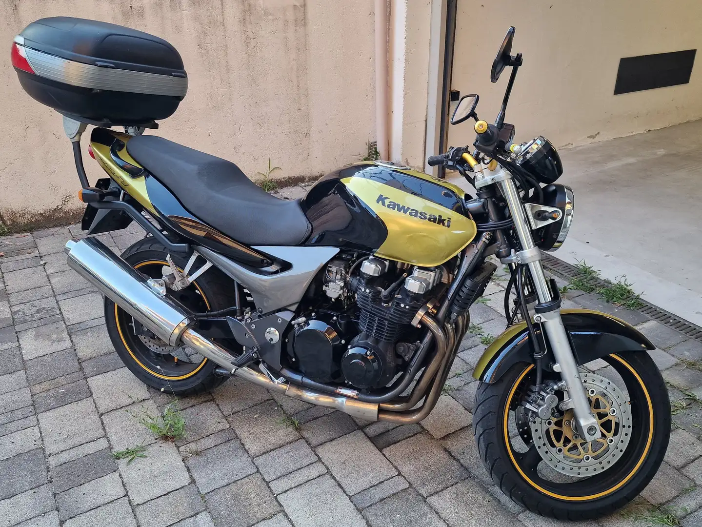 Kawasaki ZR - 7 Nero - 1