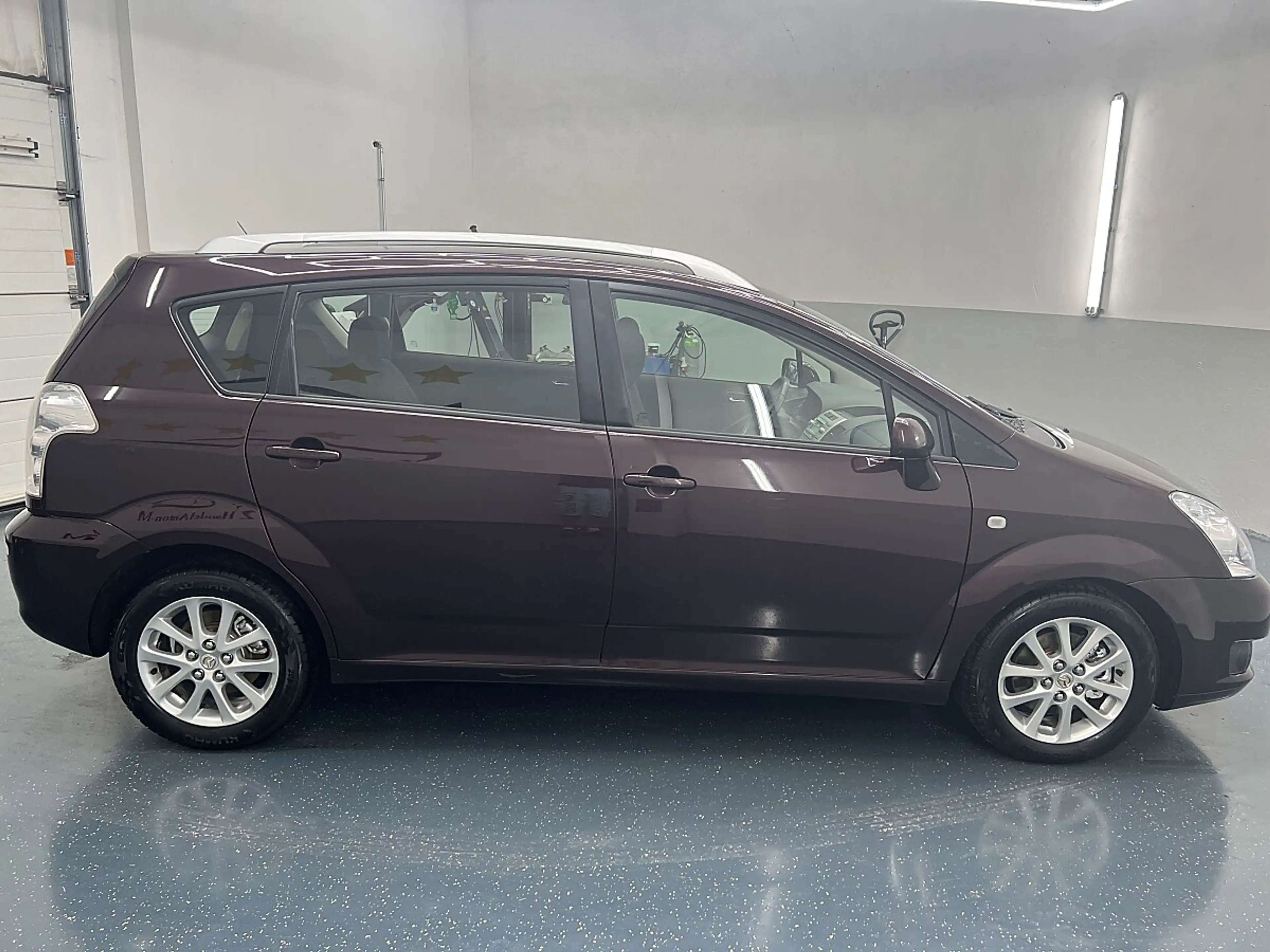 Toyota Corolla Verso 2,2 D-4D 135 Linea Sol — photo 6