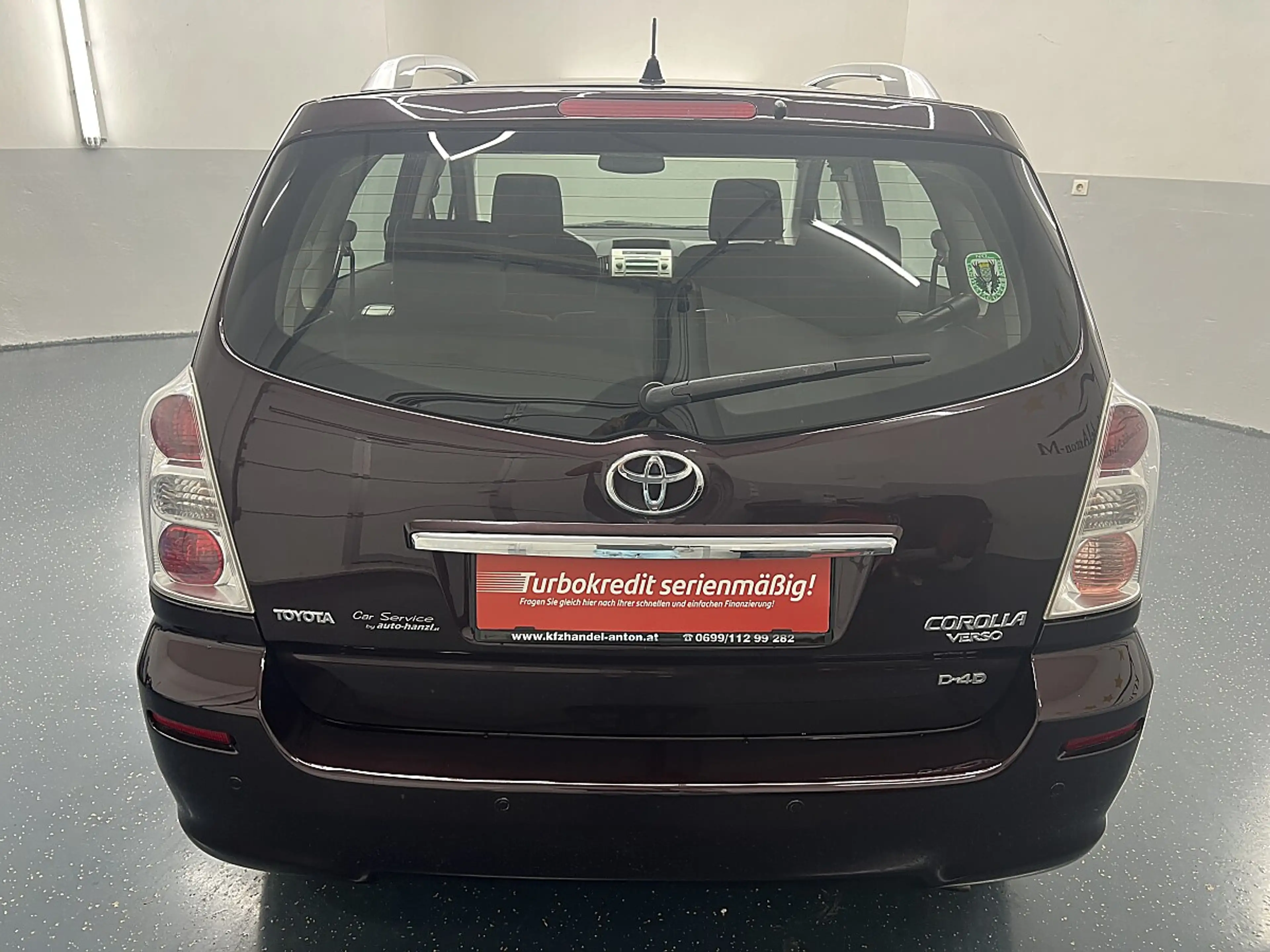 Toyota Corolla Verso 2,2 D-4D 135 Linea Sol — photo 4