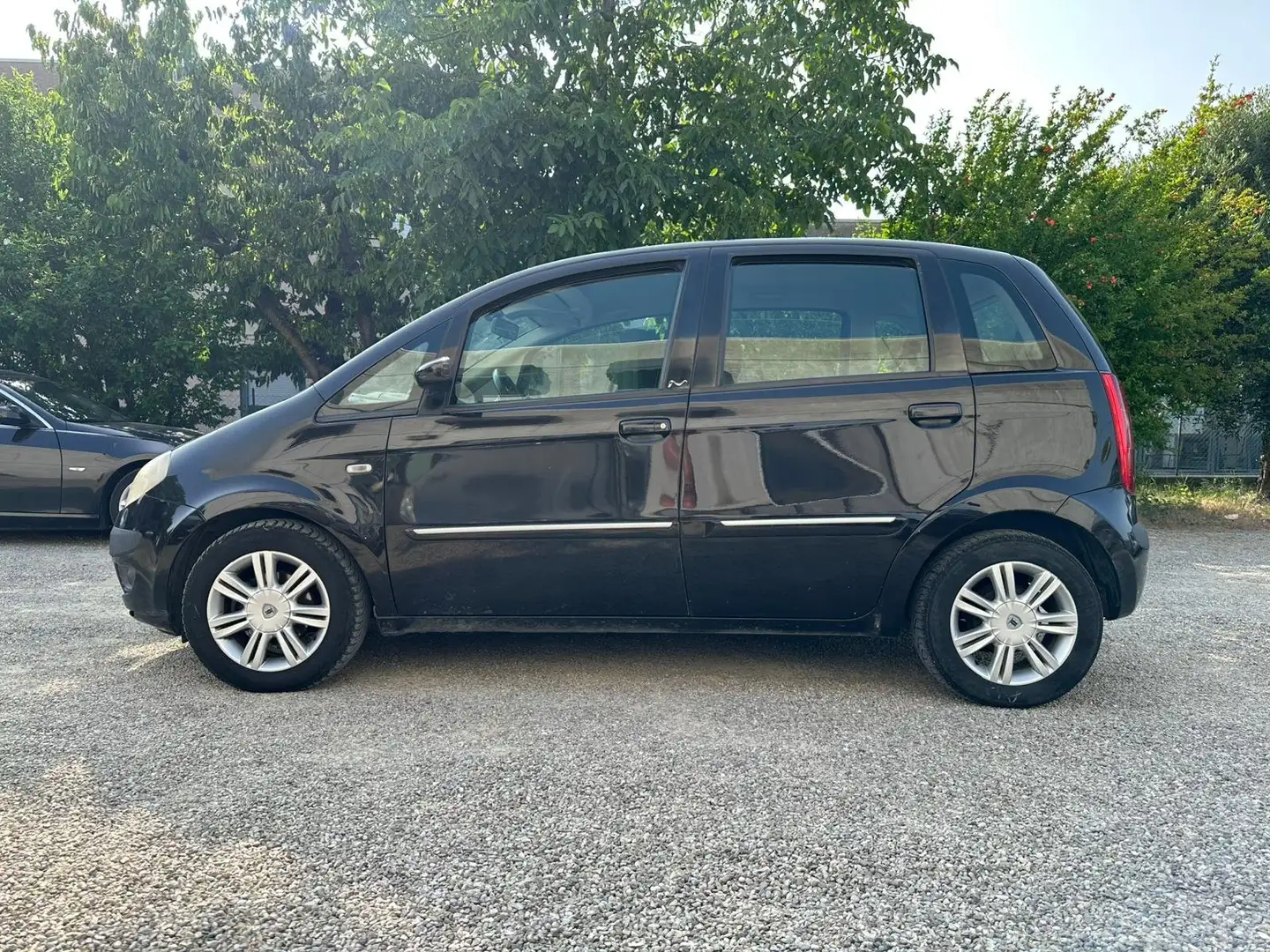 Lancia MUSA 1.3 MultiJet Platino Nero - 2