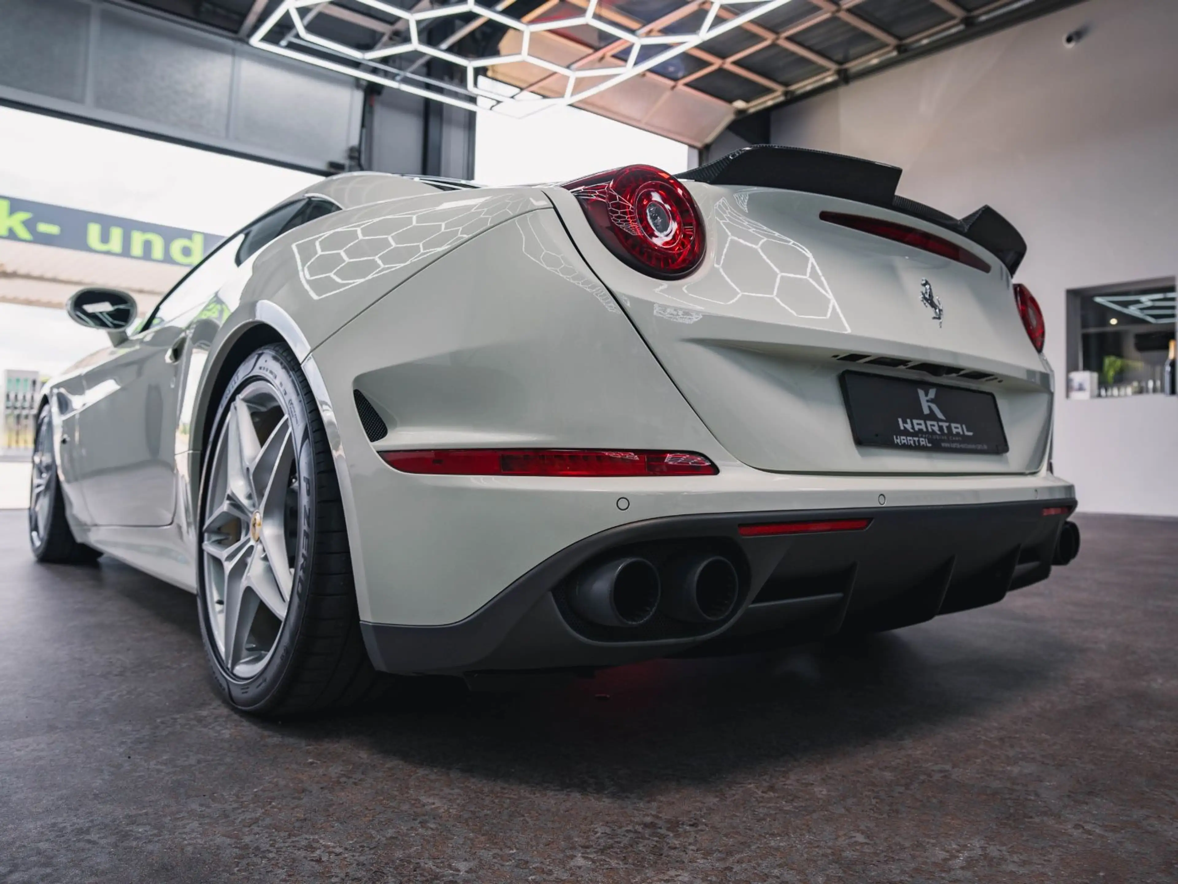 Ferrari California T*Handling Speciale*LED*SCHECKHEFT* — photo 14