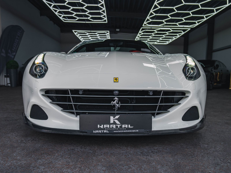 Ferrari California T*Handling Speciale*LED*SCHECKHEFT* — photo 6