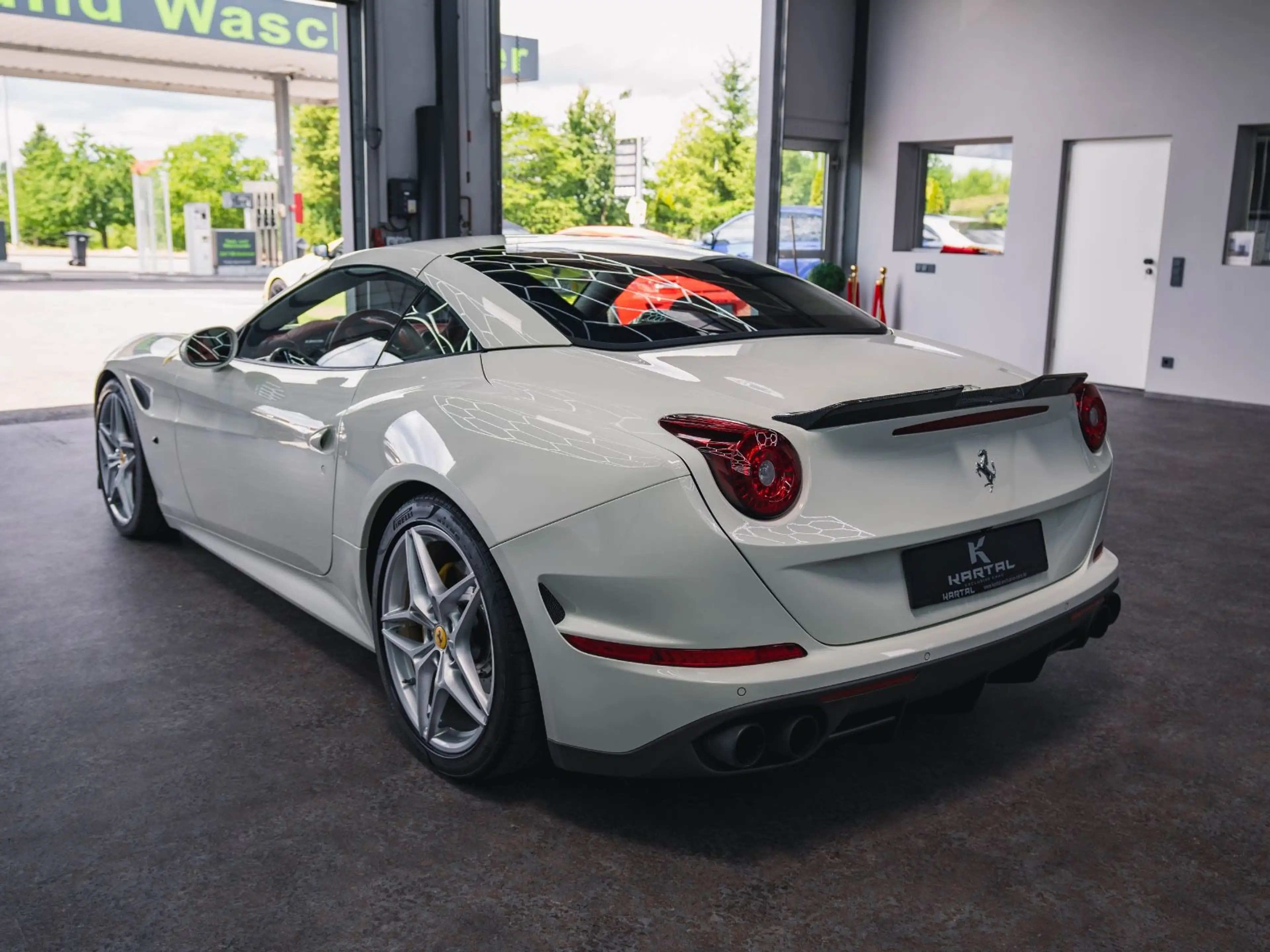 Ferrari California T*Handling Speciale*LED*SCHECKHEFT* — photo 12