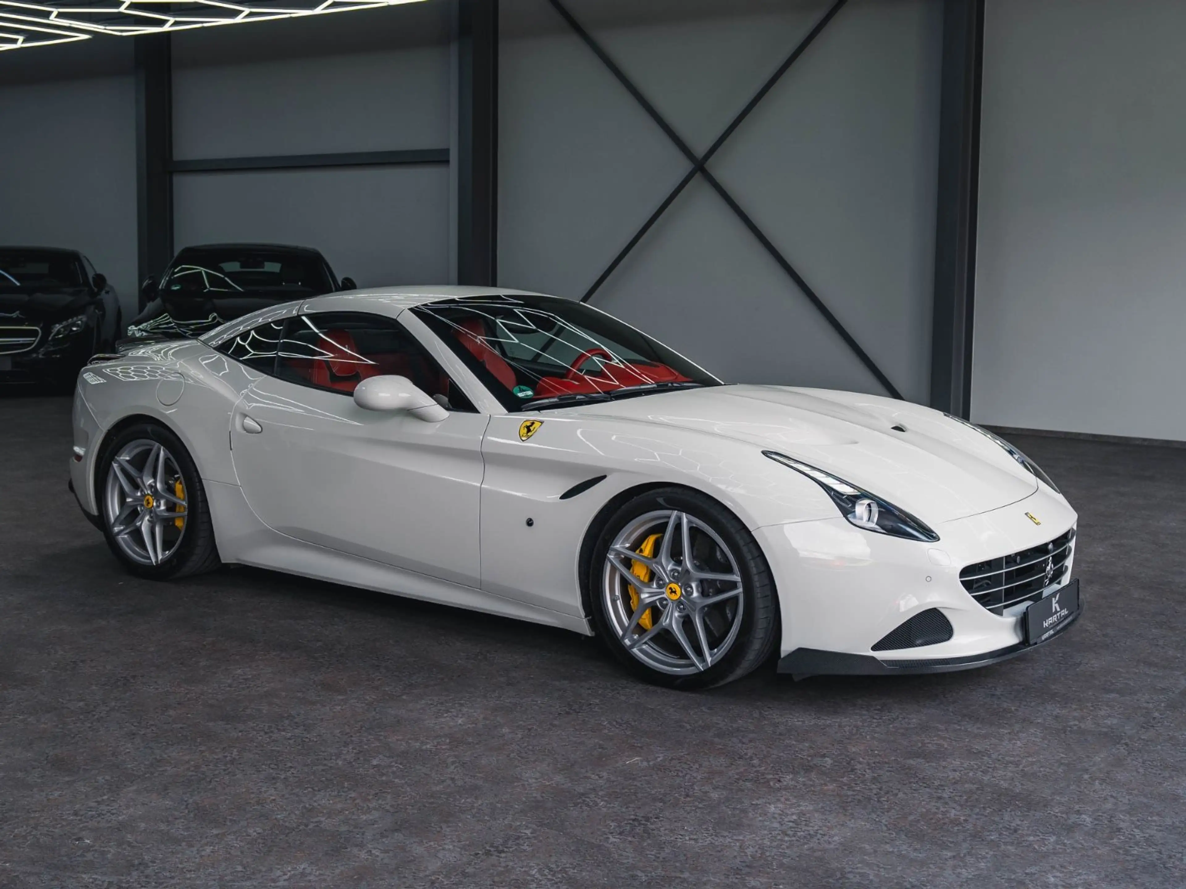 Ferrari California T*Handling Speciale*LED*SCHECKHEFT* — photo 10