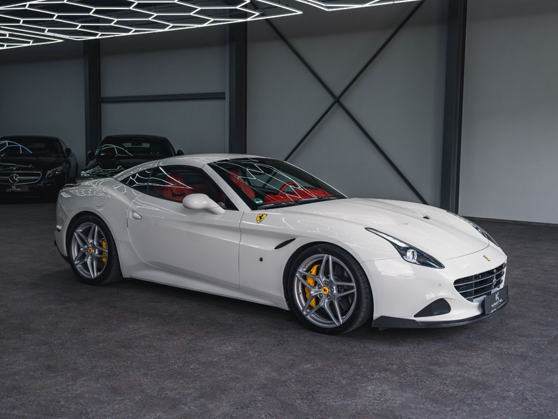 Ferrari California T*Handling Speciale*LED*SCHECKHEFT* — photo 2