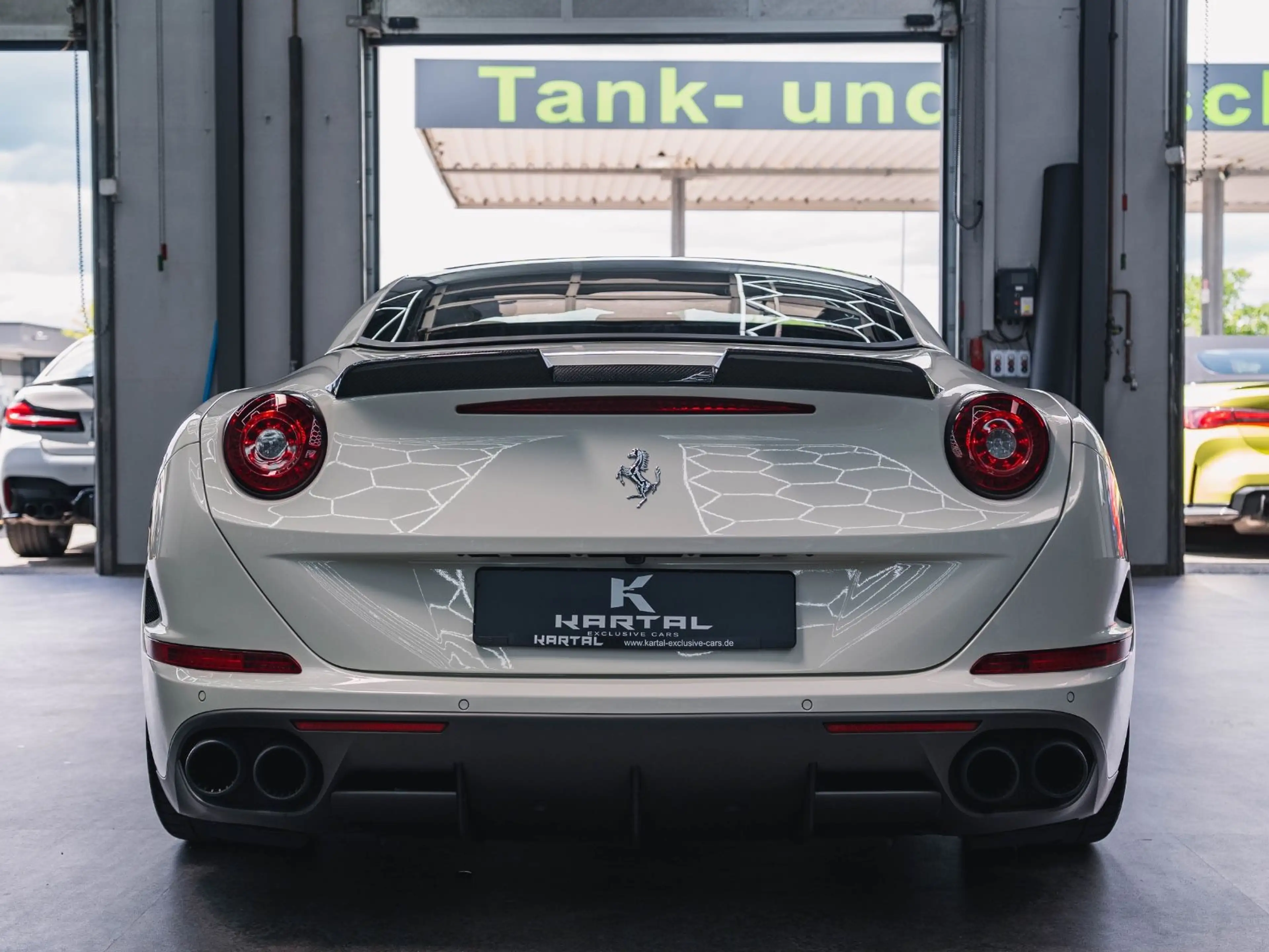 Ferrari California T*Handling Speciale*LED*SCHECKHEFT* — photo 8