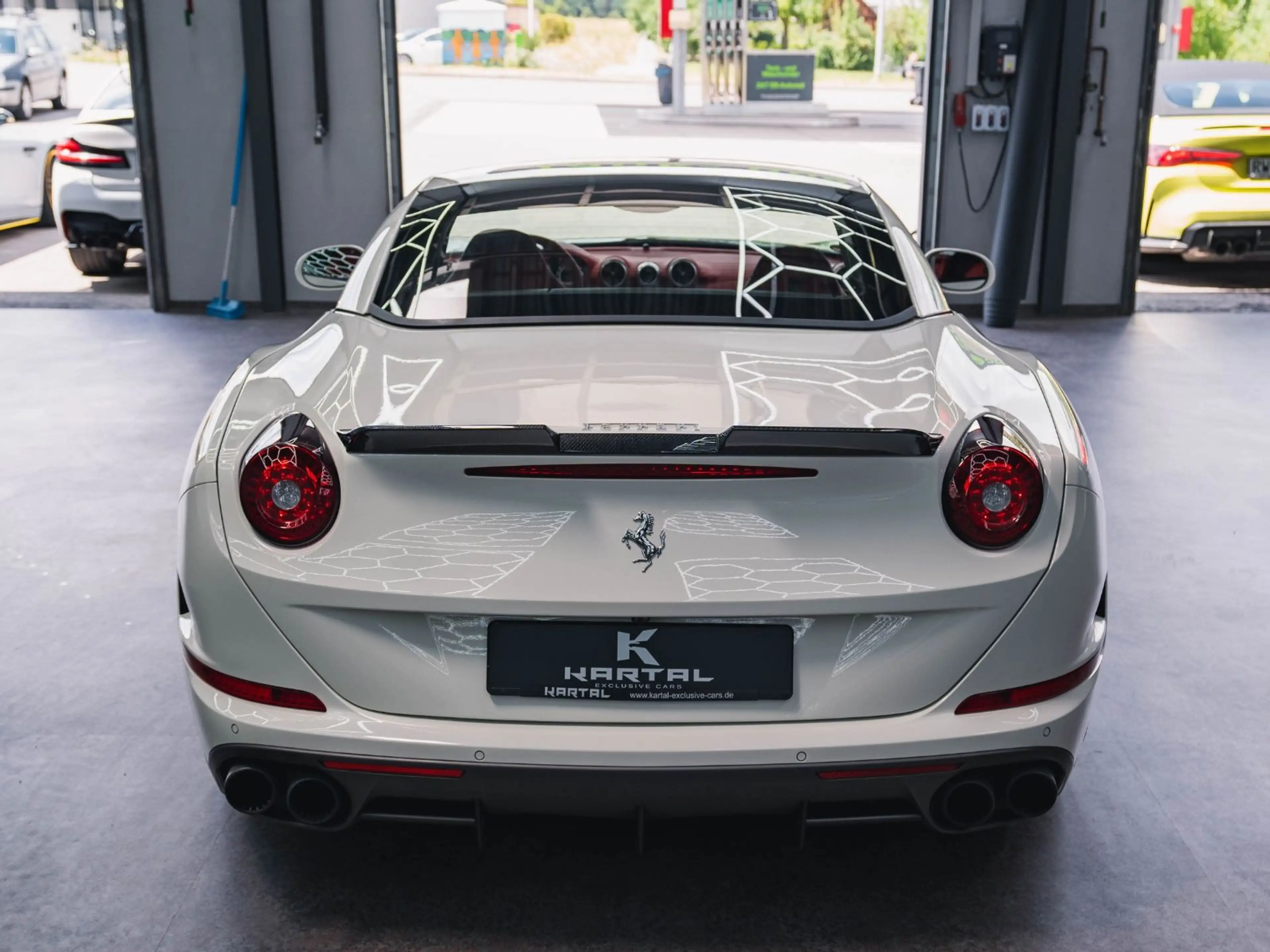 Ferrari California T*Handling Speciale*LED*SCHECKHEFT* — photo 7