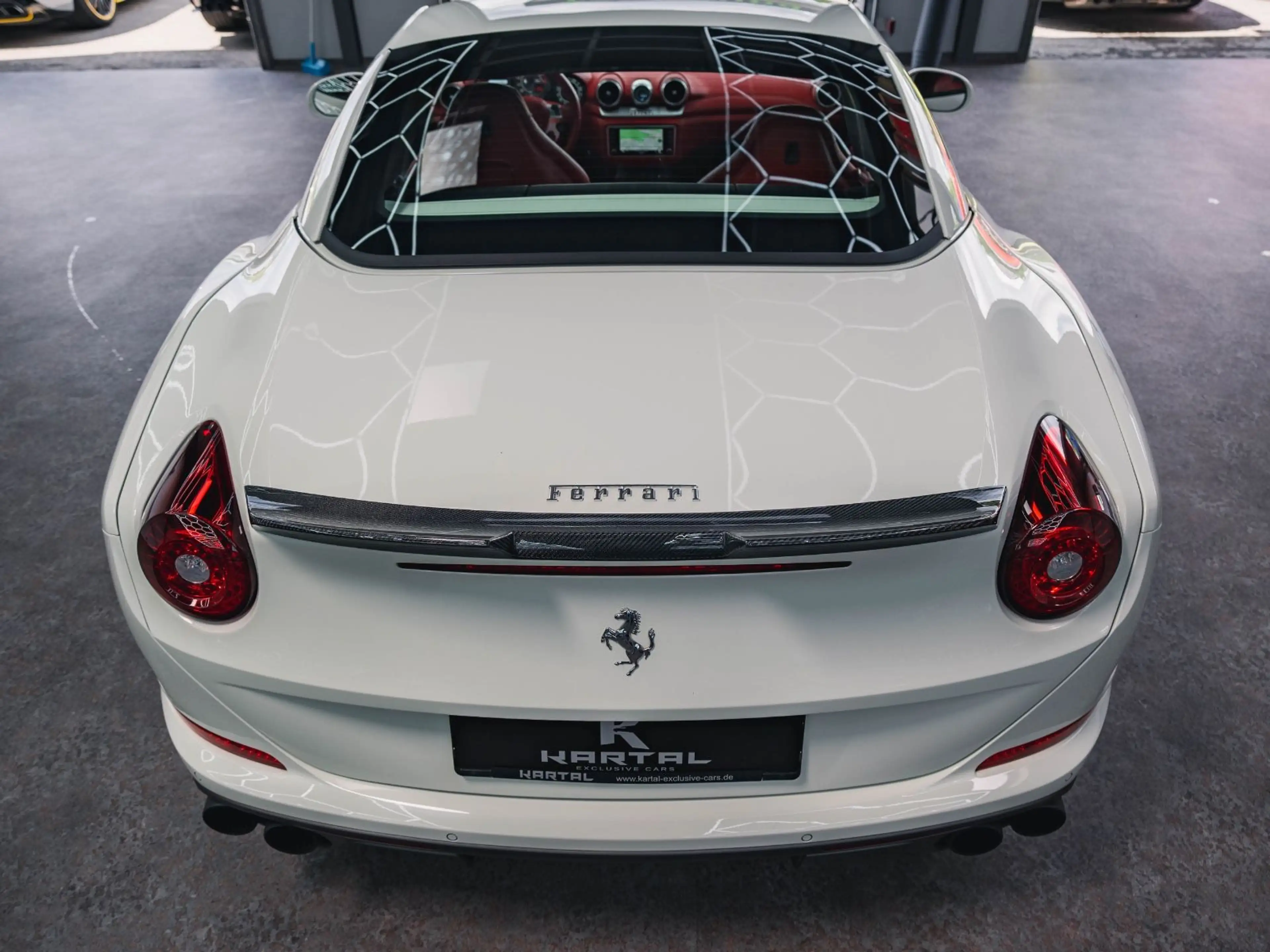 Ferrari California T*Handling Speciale*LED*SCHECKHEFT* — photo 9