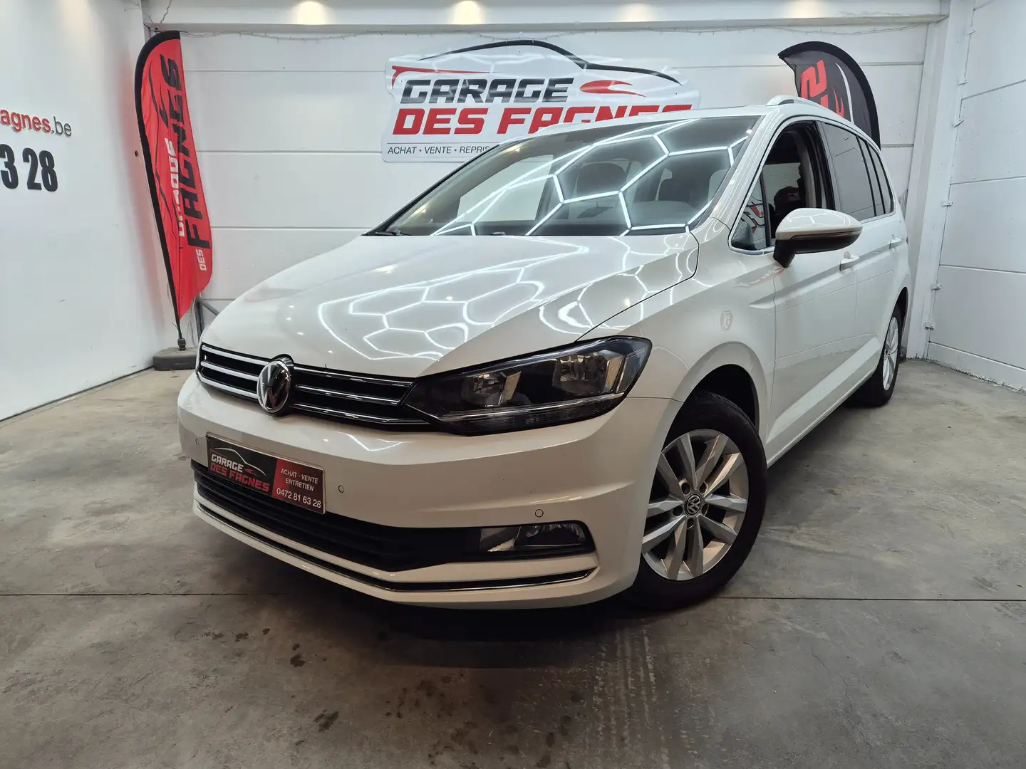 Volkswagen Touran Touran 1.6 TDi SCR Highline Weiß - 1