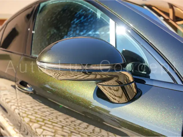 Porsche Cayenne view 12