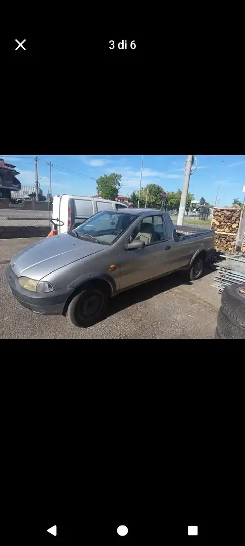 Fiat Strada - 2