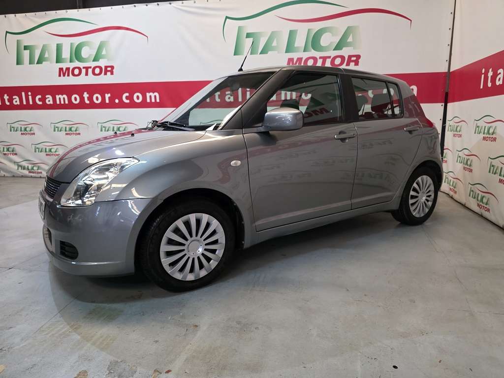 Suzuki Swift 1.3 GL - foto 1
