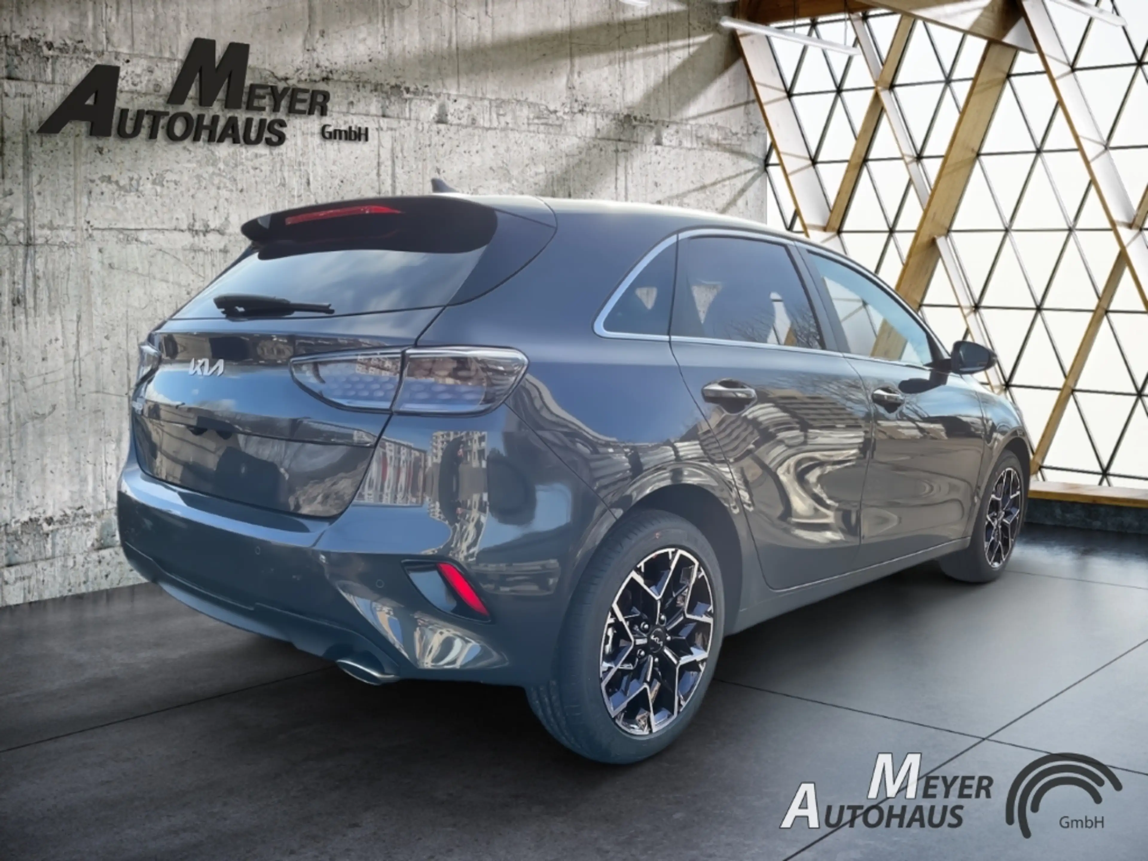 Kia Ceed / cee'd 1.0T 48V DCT 100 NIGHTLINE+LED+Teilleder+Totwinkel — photo 14