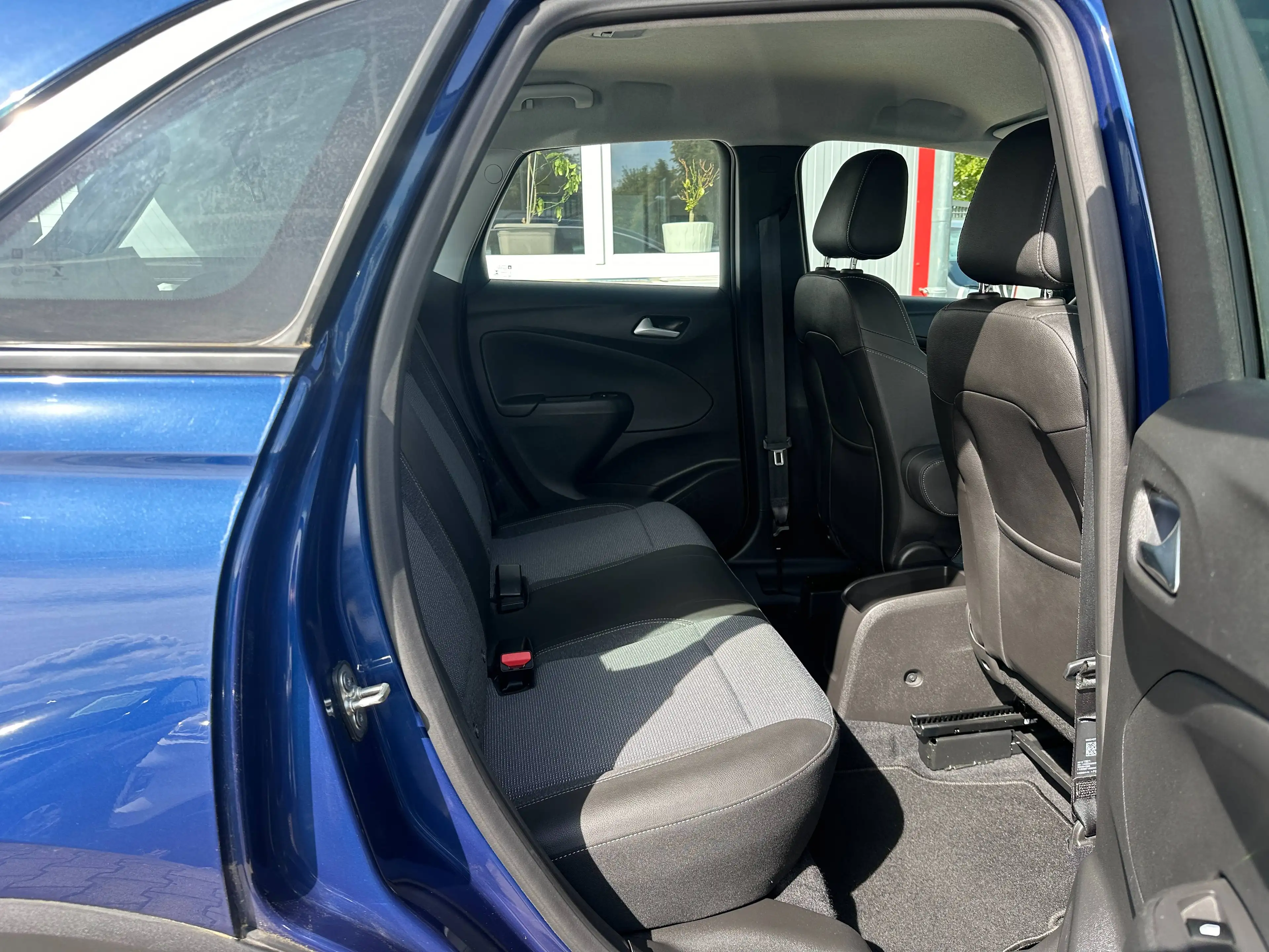 Opel Crossland X 1.5D*Leder*LED-Scheinw*Navi*Park*Klimaauto*Alu*+WR — photo 14